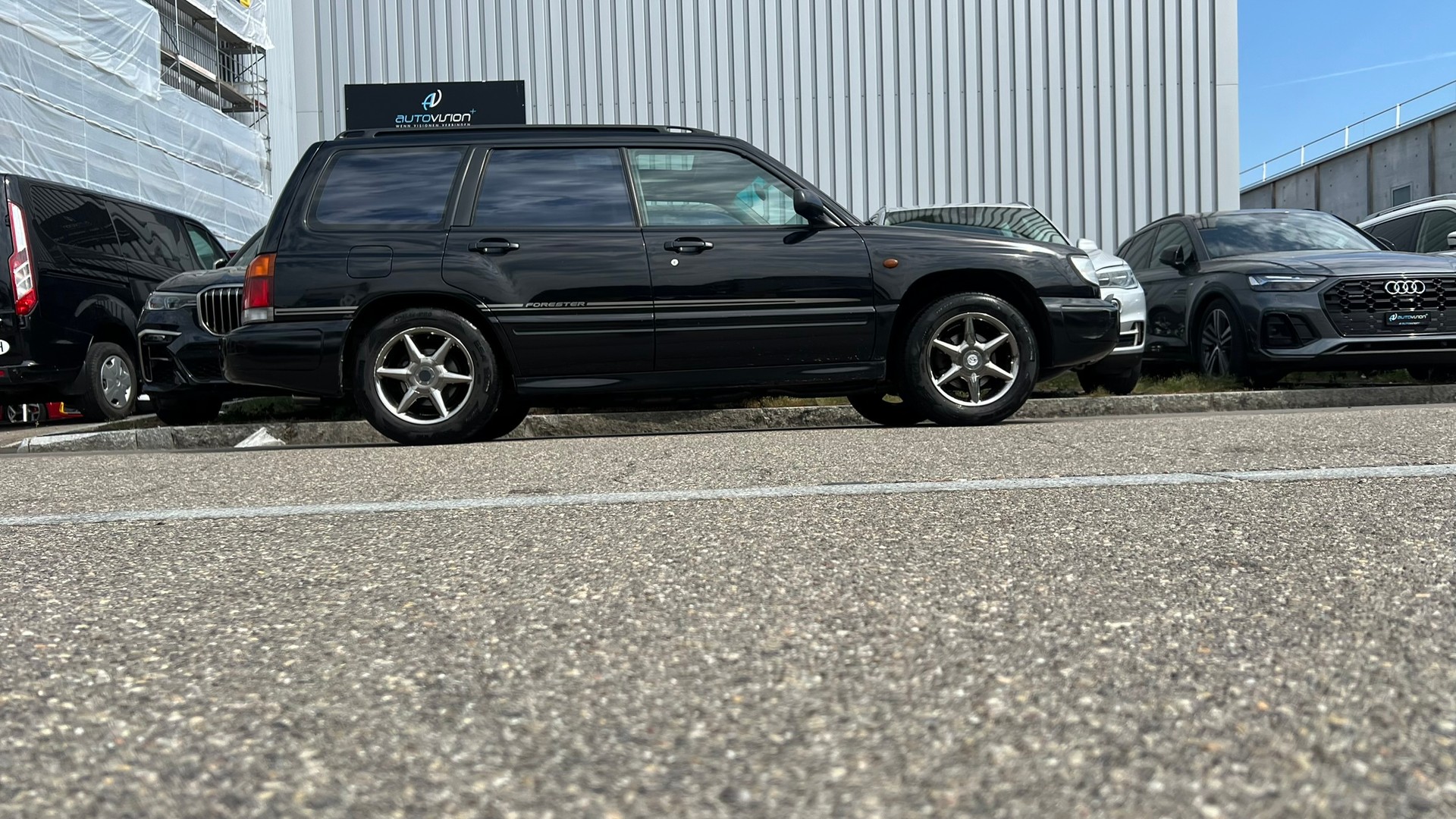 SUBARU FORESTER 2.0 TURBO CLUB AUTOMATIK l 170 PS-showroom-element-2