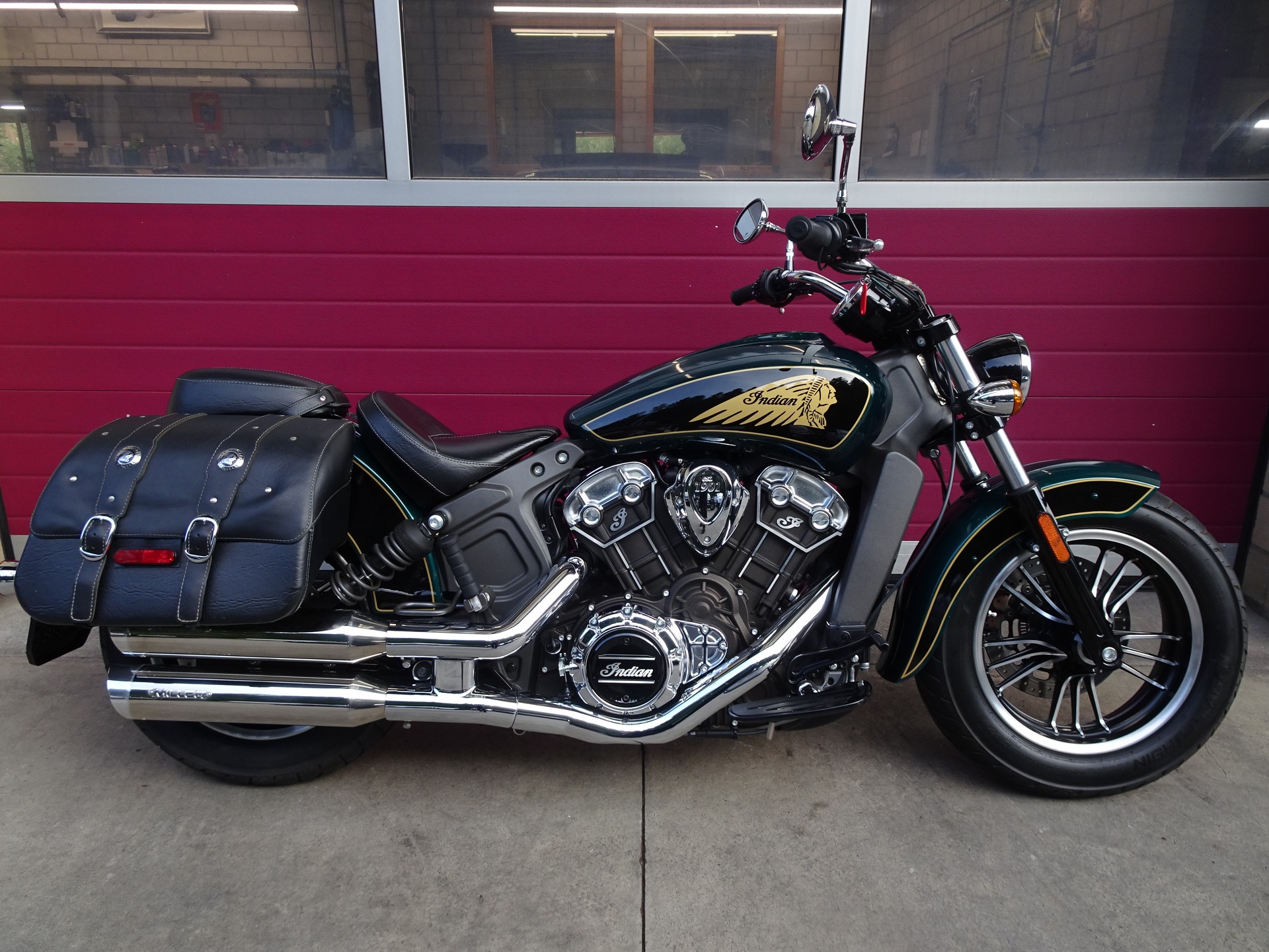 INDIAN Scout ABS