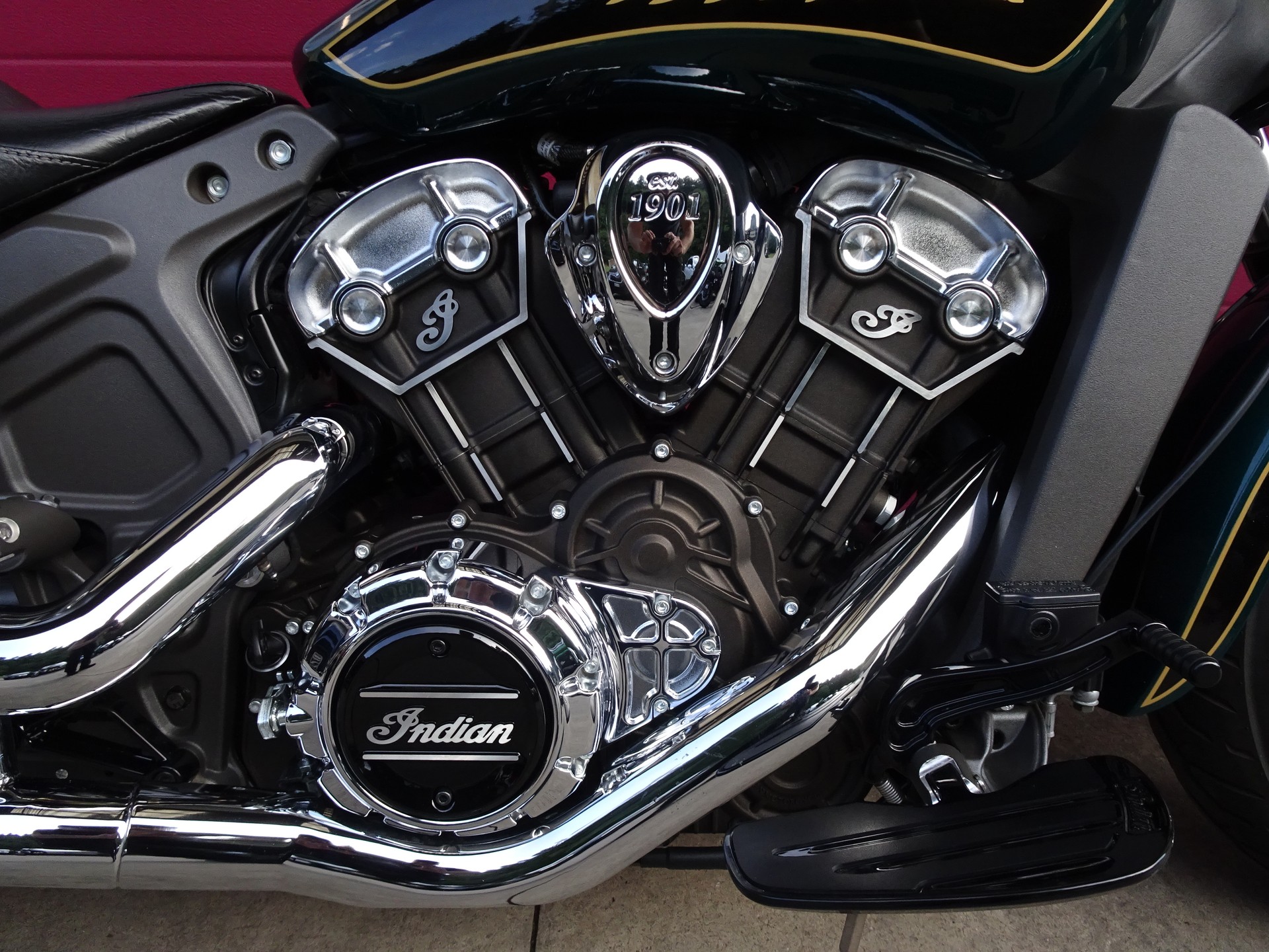 INDIAN Scout ABS-image-9