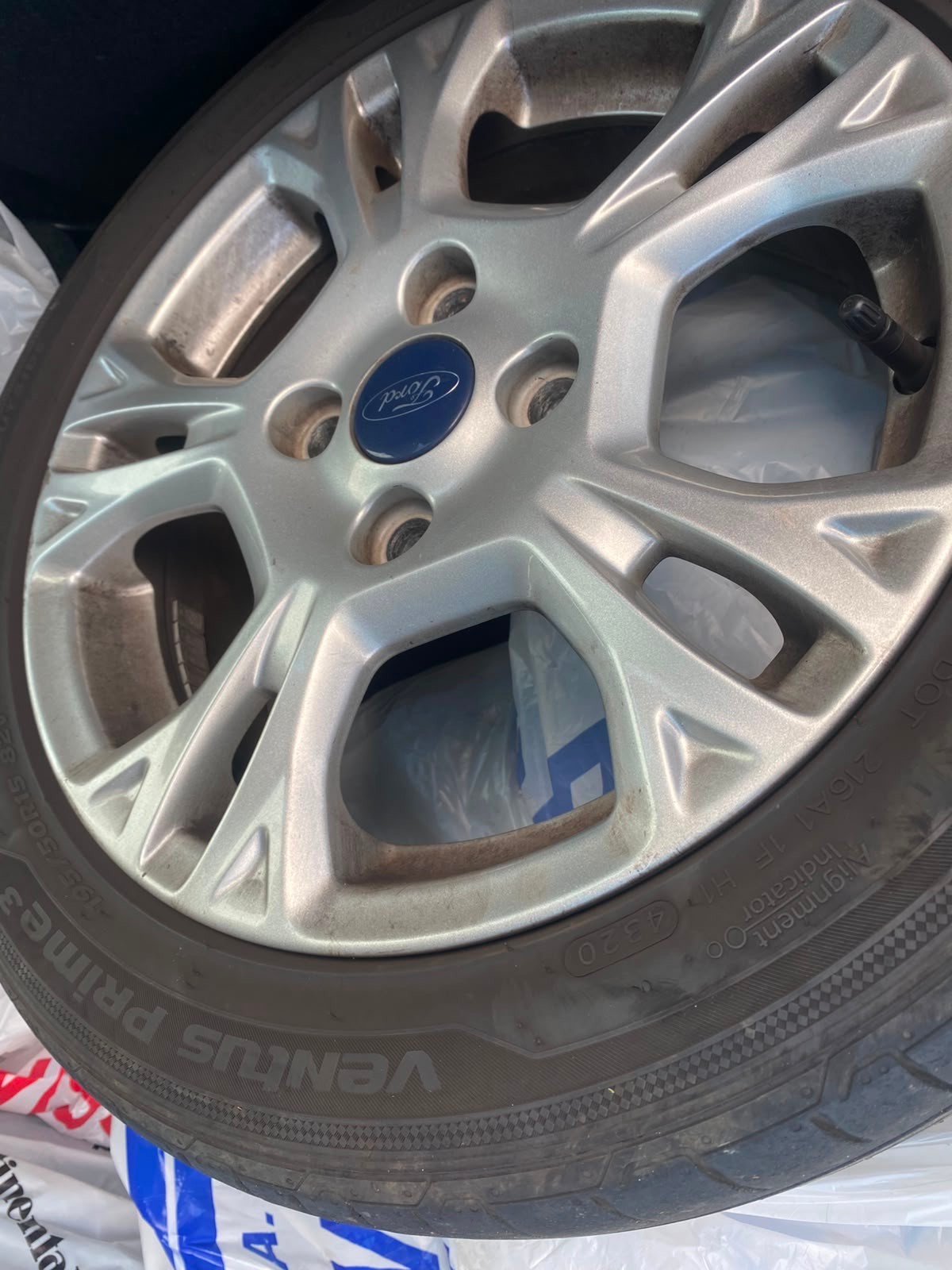 FORD Fiesta 1.0 SCTi Titanium-image-11