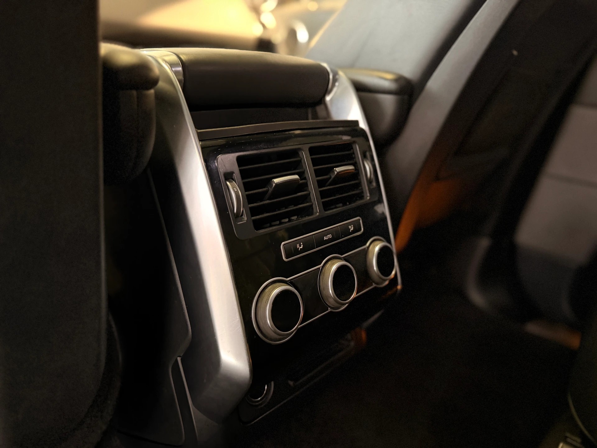 LAND ROVER Range Rover Sport 3.0 SDV6 SE Automatic 7-Plätzer-image-19