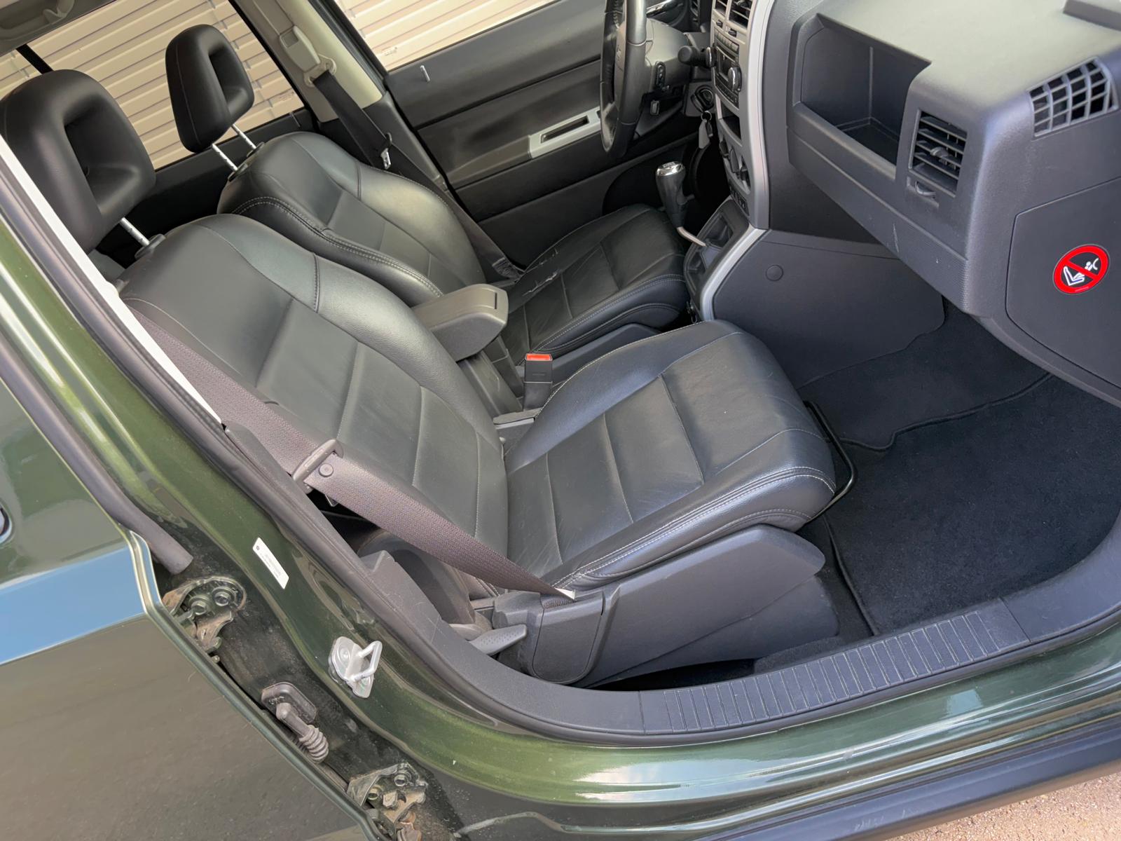 JEEP Patriot 2.4 Limited Leder AHK 8-Fach-image-9