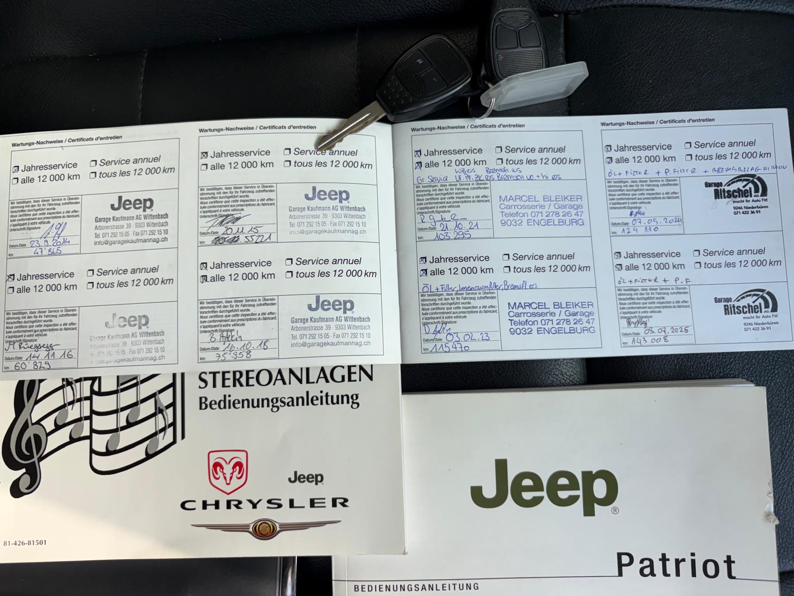 JEEP Patriot 2.4 Limited Leder AHK 8-Fach-image-13