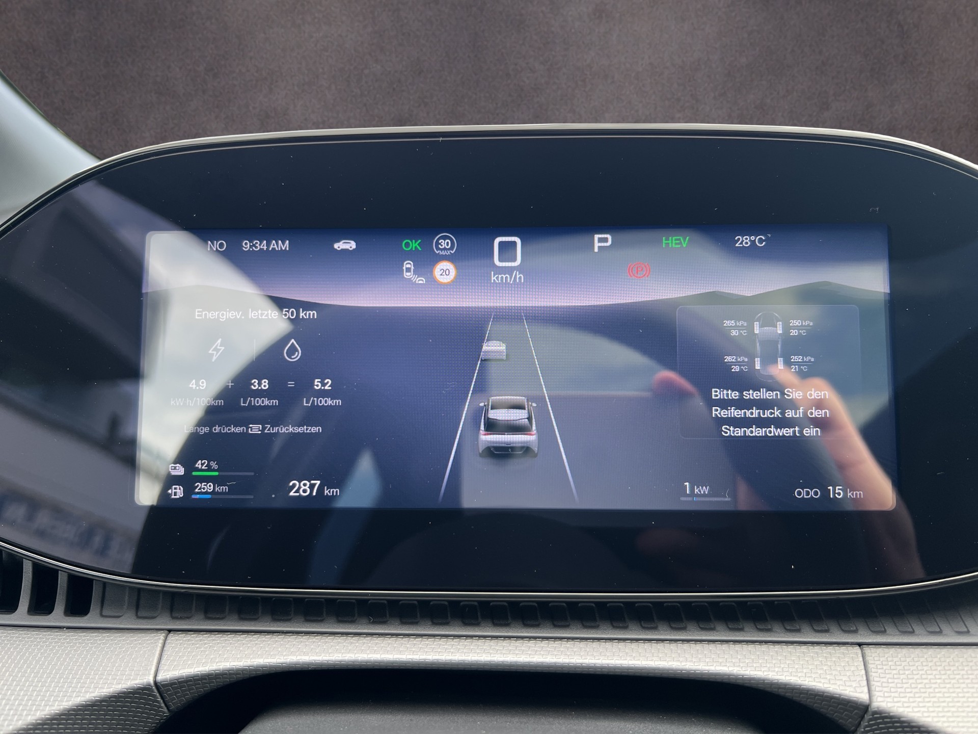 BYD Dolphin G DM-i Comfort-image-13