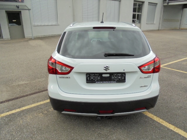SUZUKI SX4 S-Cross 1.6 TD GL 4WD-image-3