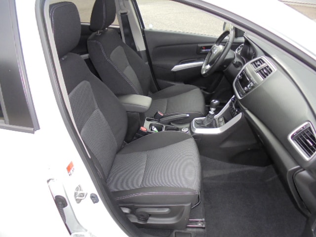 SUZUKI SX4 S-Cross 1.6 TD GL 4WD-image-7