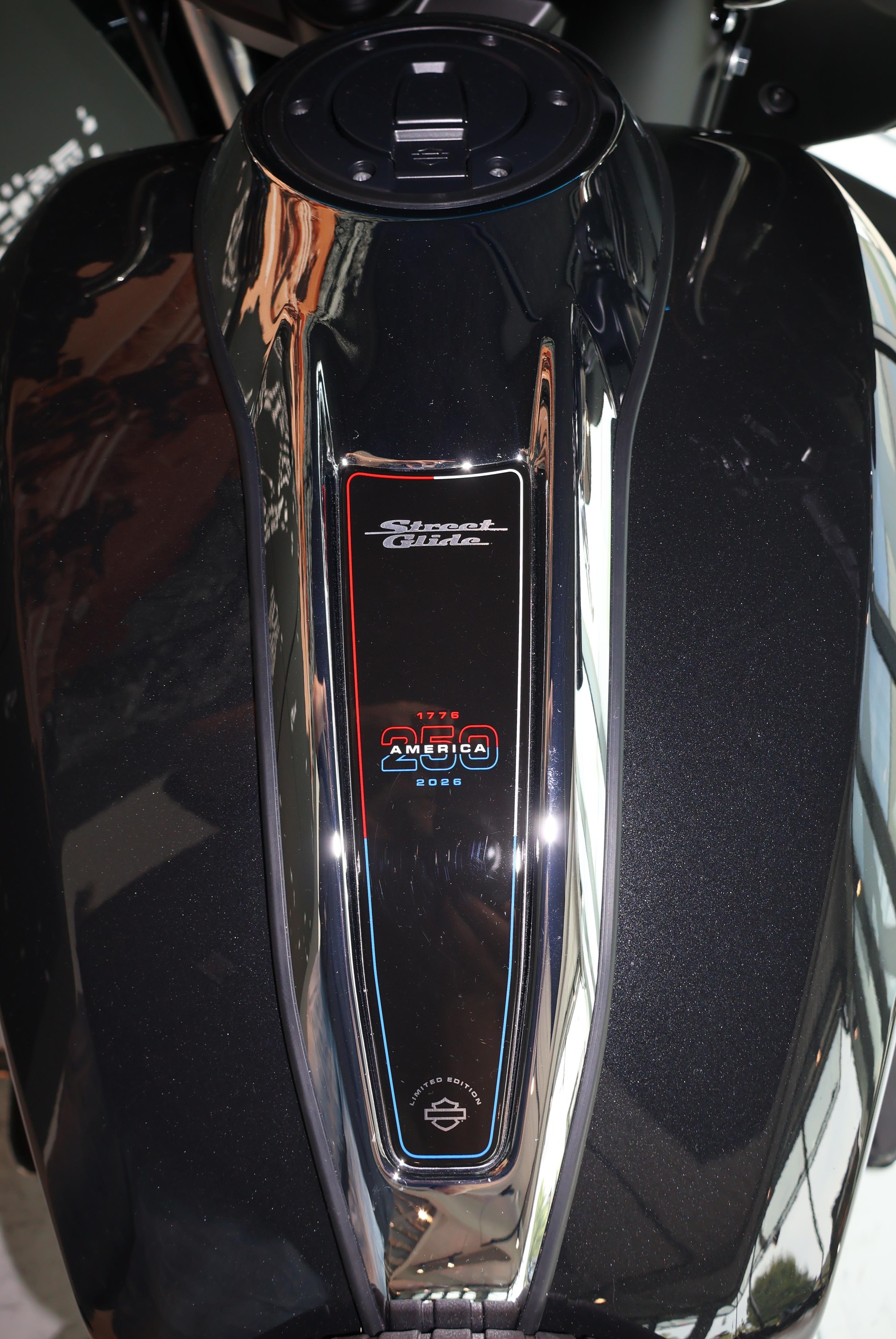 HARLEY-DAVIDSON FLHX Street Glide 117-image-11