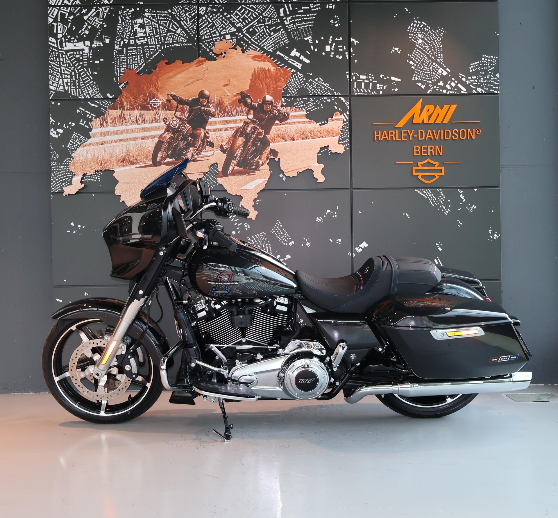 HARLEY-DAVIDSON FLHX Street Glide 117-image-3