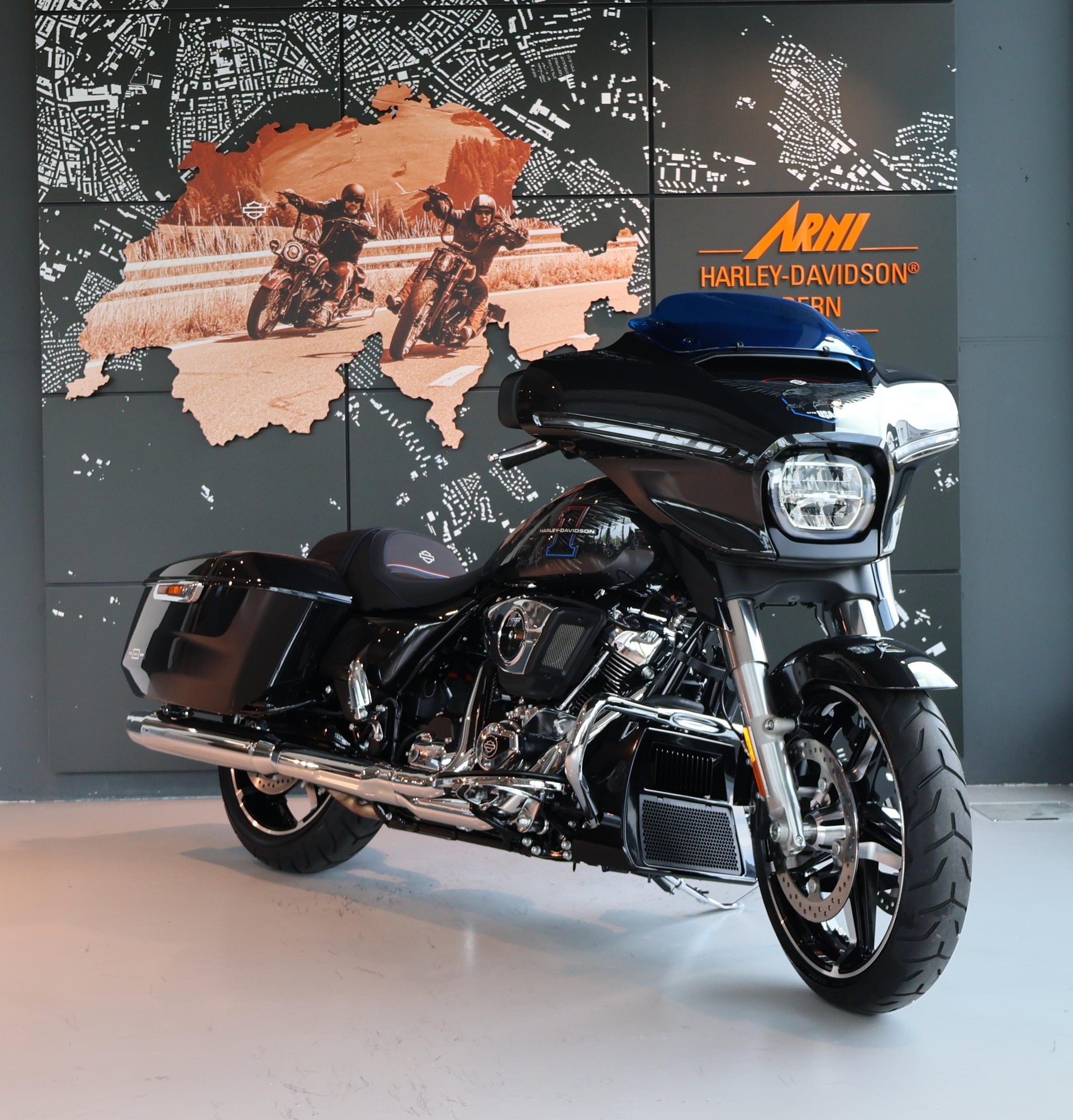 HARLEY-DAVIDSON FLHX Street Glide 117-image-1