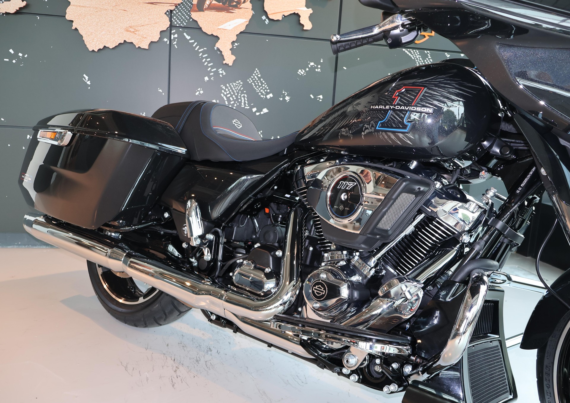 HARLEY-DAVIDSON FLHX Street Glide 117-image-7