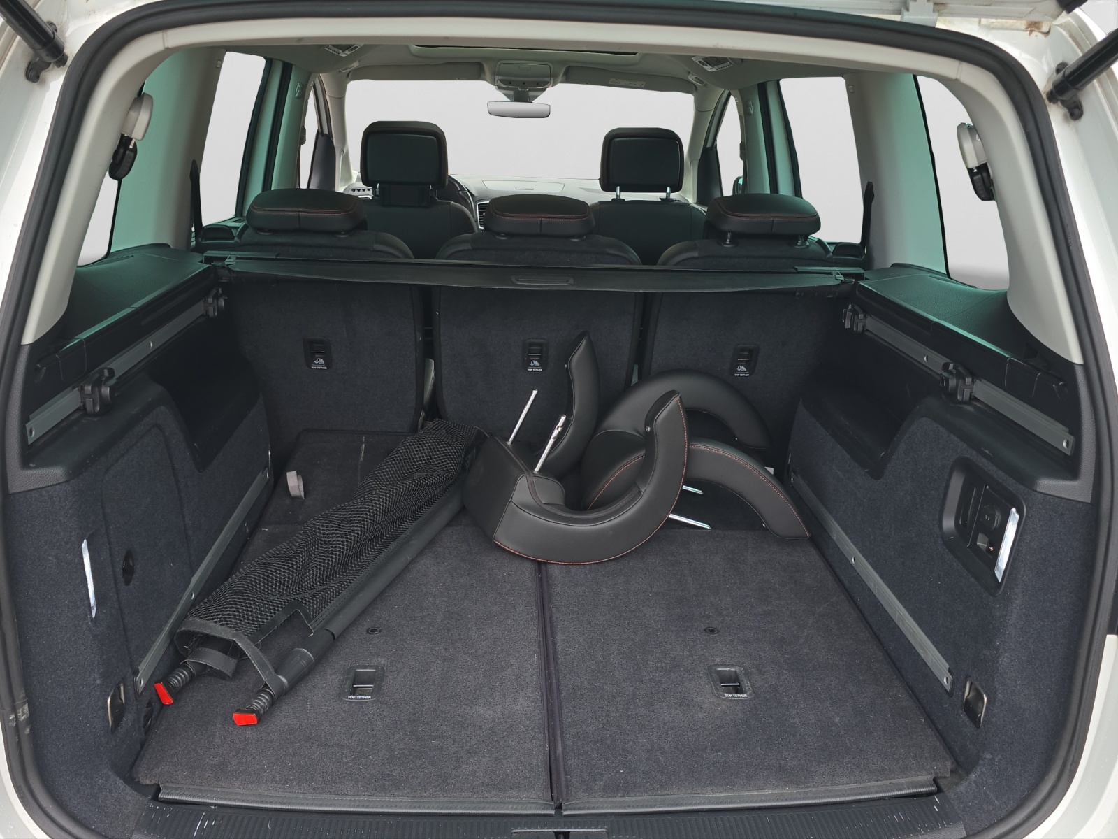 SEAT Alhambra 1.4 TSI DSG Hola FR-image-13