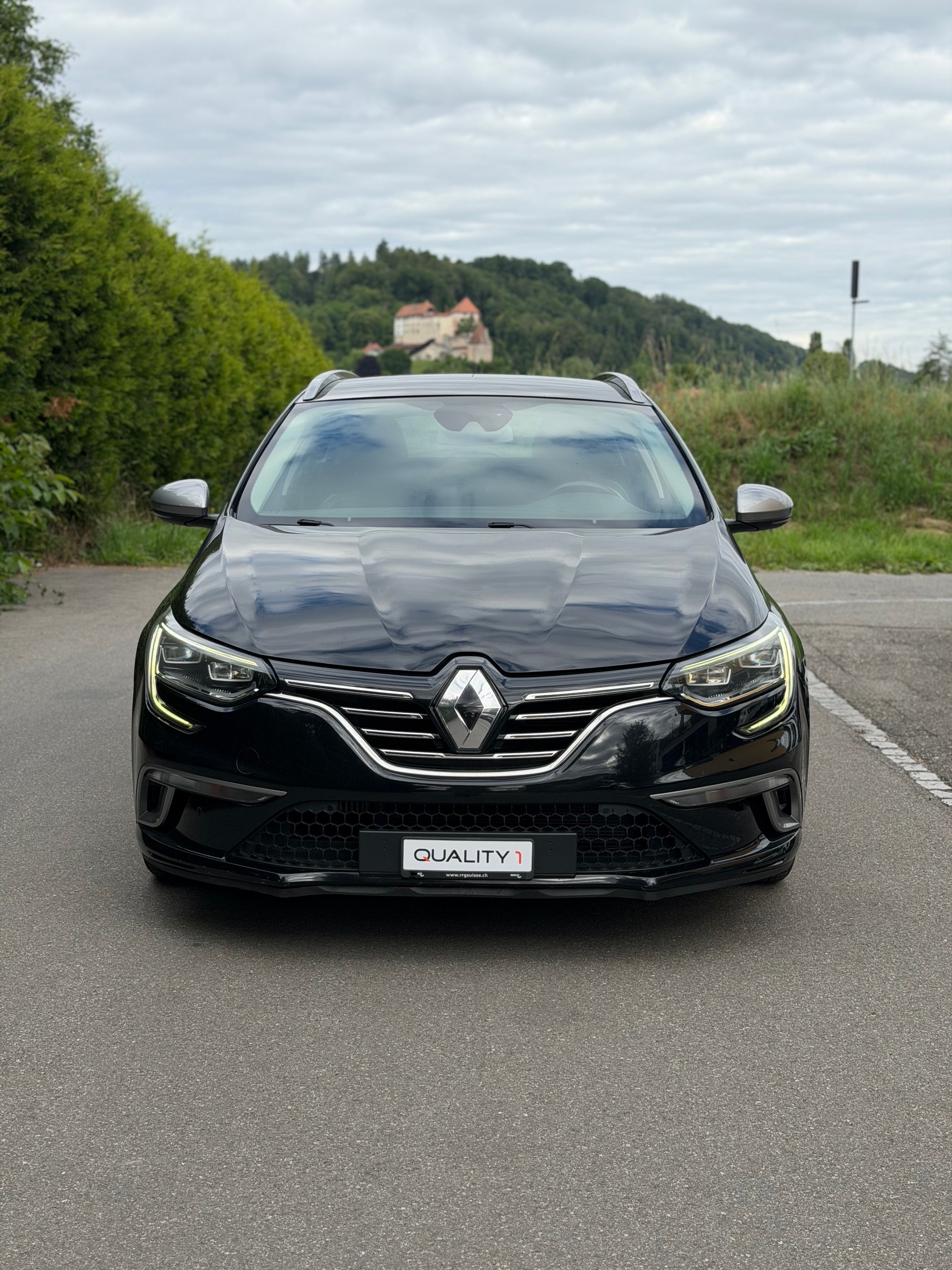 RENAULT Mégane Grandtour 1.2 16V Turbo GT Line EDC-image-1