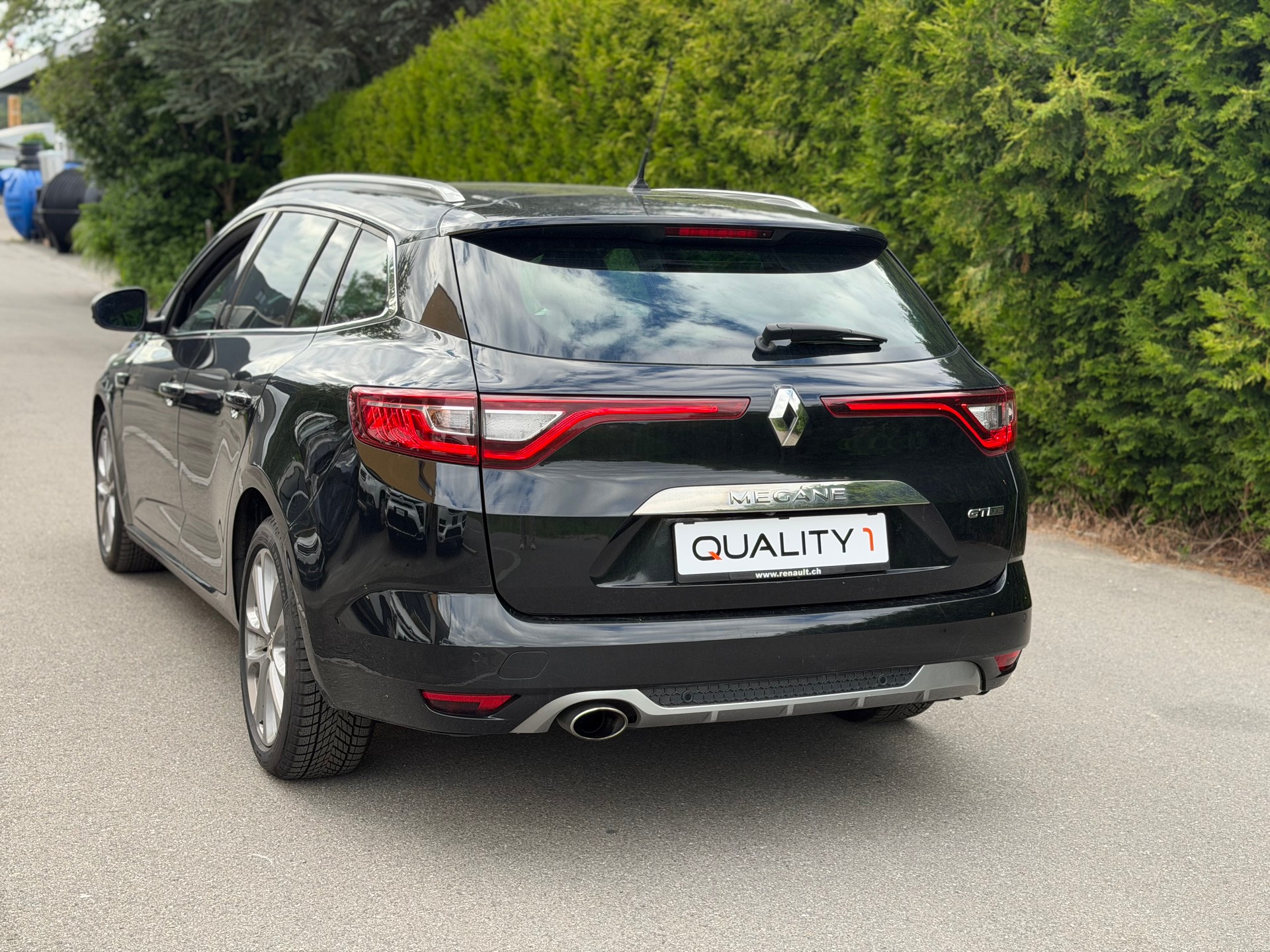 RENAULT Mégane Grandtour 1.2 16V Turbo GT Line EDC-image-3