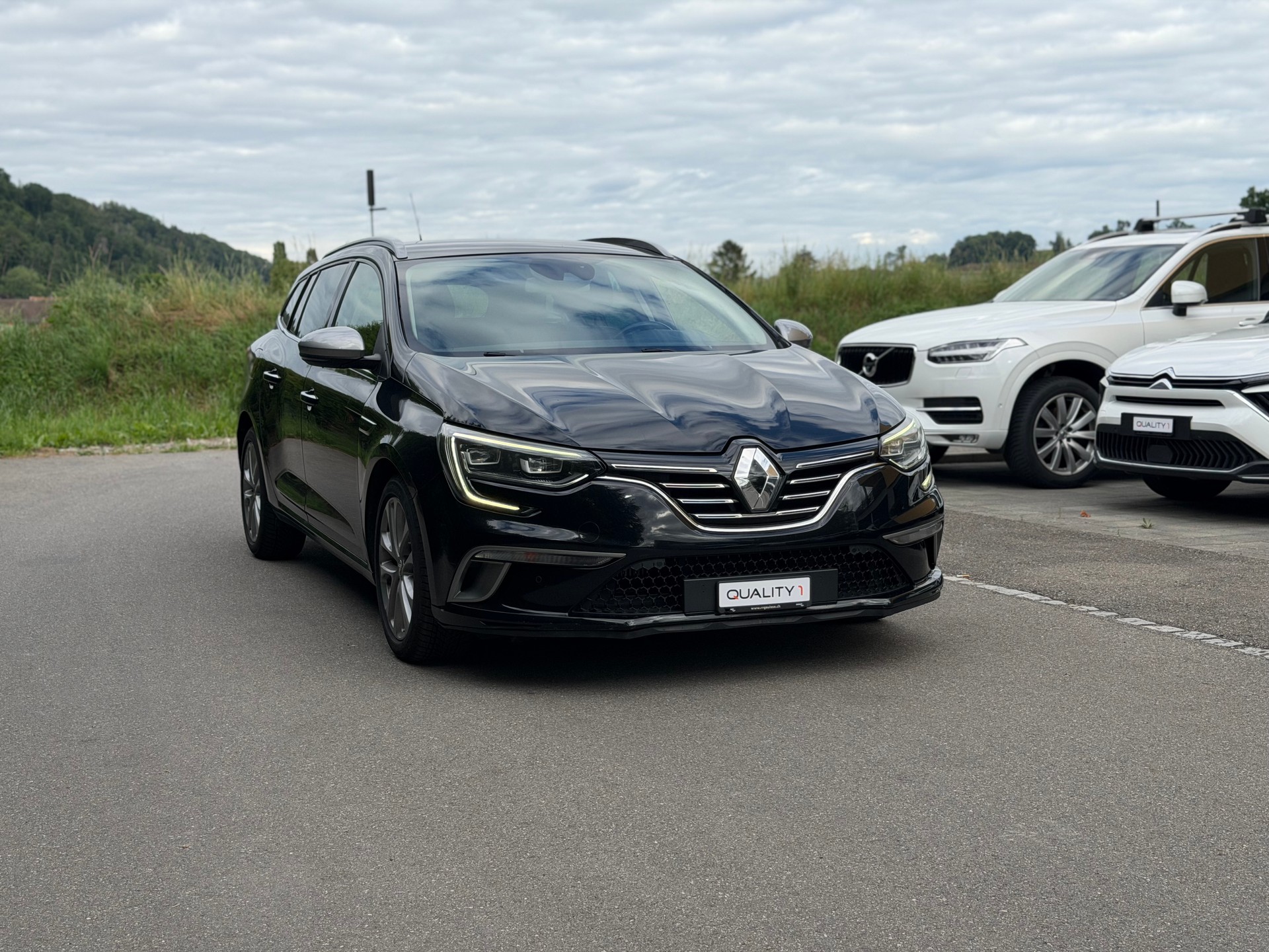 RENAULT Mégane Grandtour 1.2 16V Turbo GT Line EDC-image-2