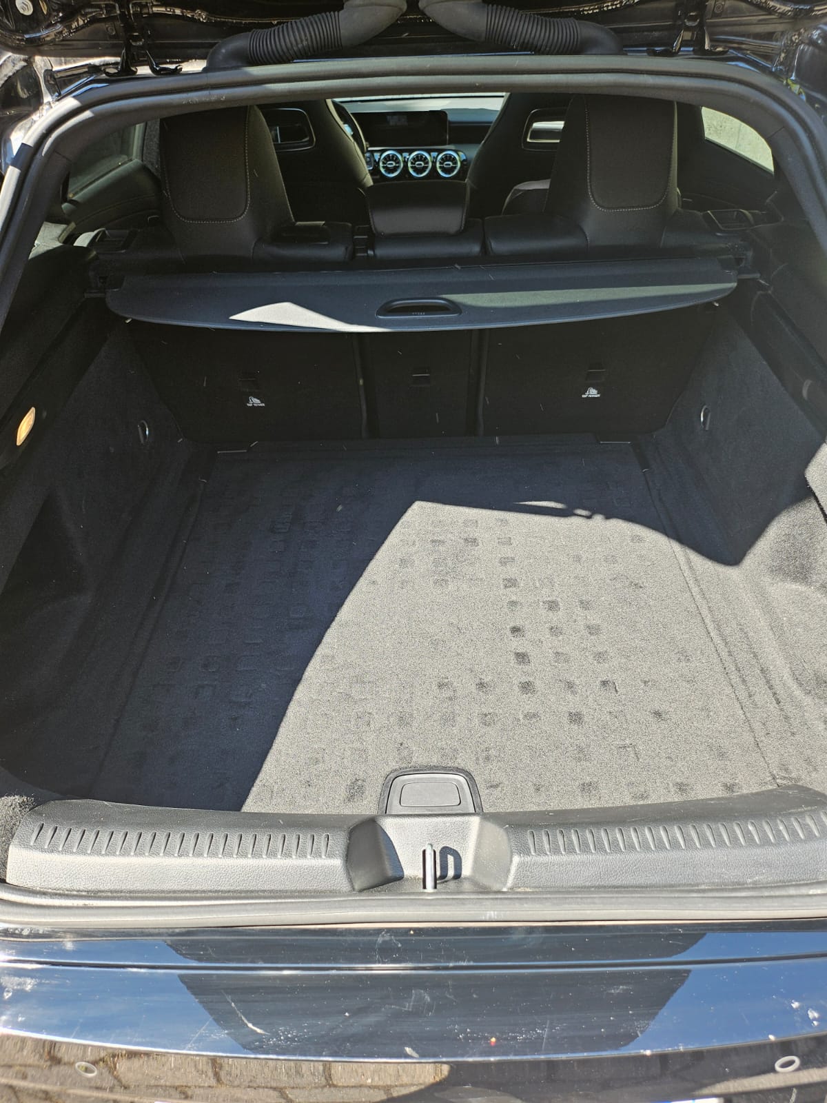 MERCEDES-BENZ CLA 35 AMG 4matic-image-5