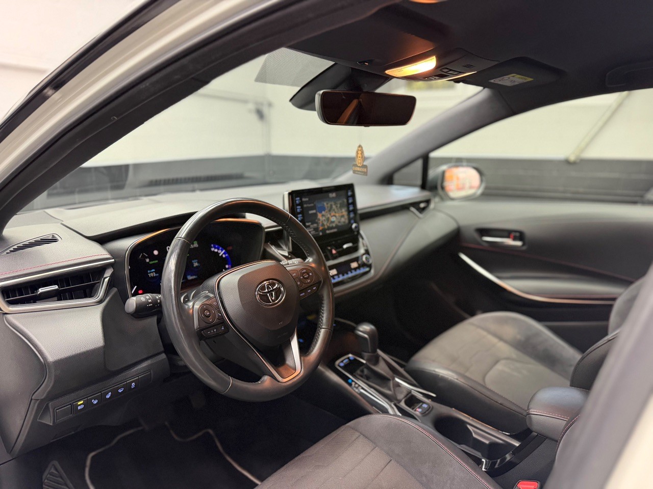 TOYOTA Corolla 2.0 HSD Style e-CVT | Rückfahrkamera | Garantie | Head-Up Display | ACC-image-10