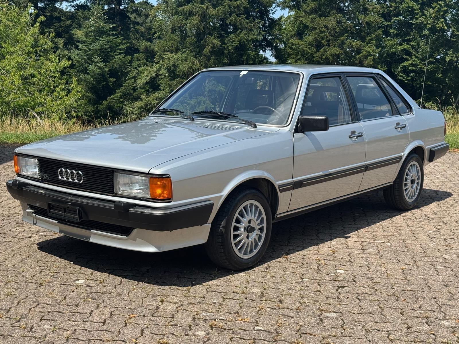 AUDI 80 CD 5S Automat-image-0