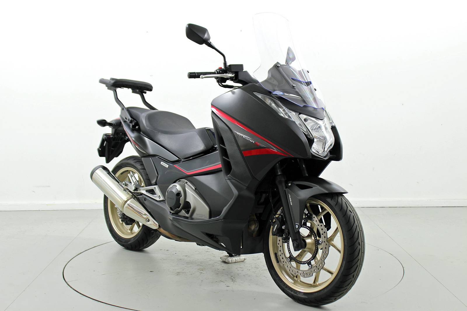 HONDA NC 750 D ABS-showroom-element-1