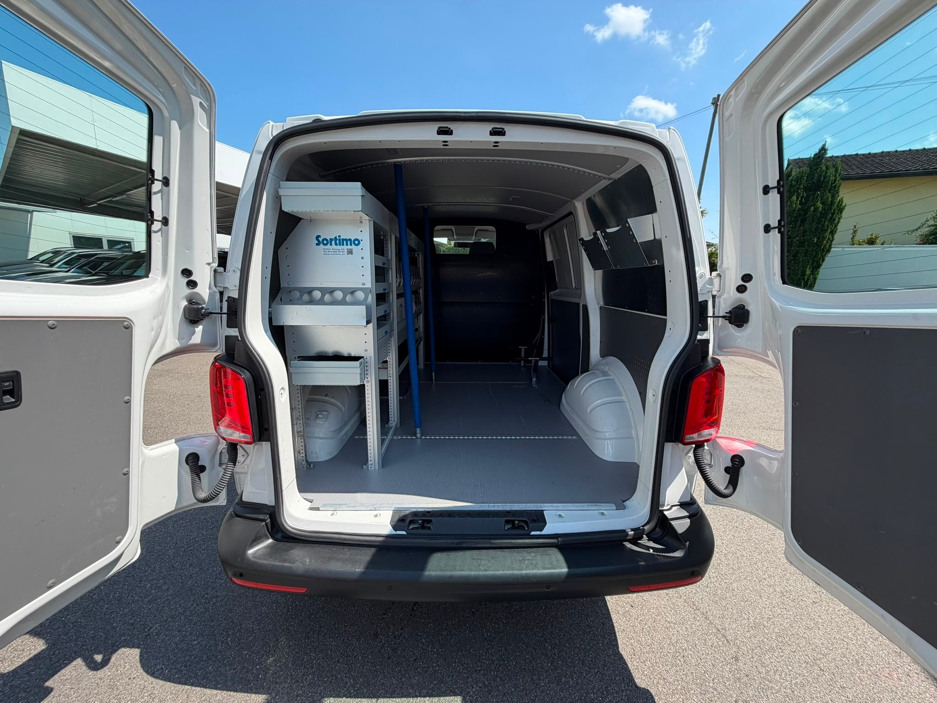 VW T6.1 2.0 TDI-image-8