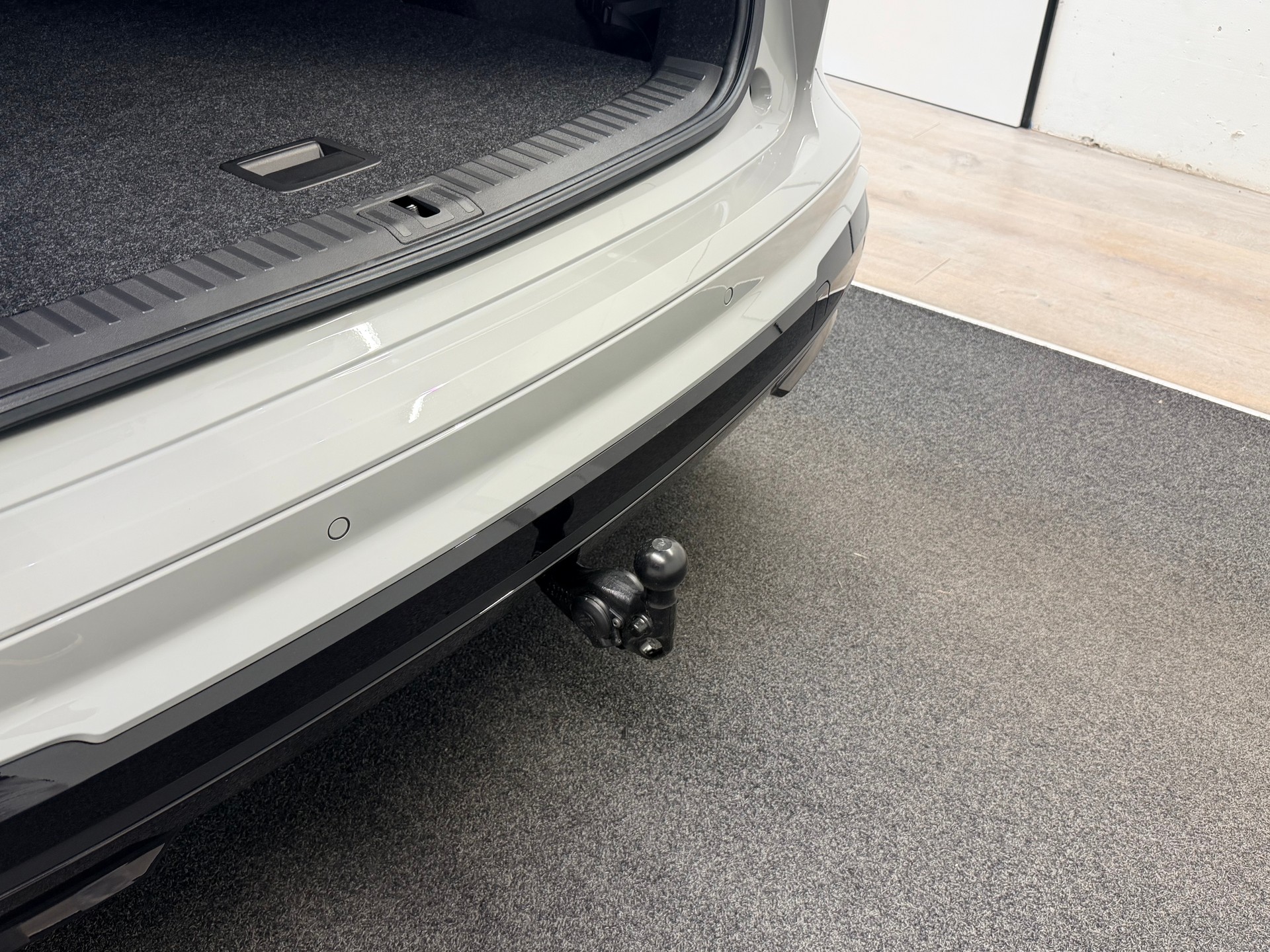 SKODA Enyaq 85x Sportline 4x4-image-10