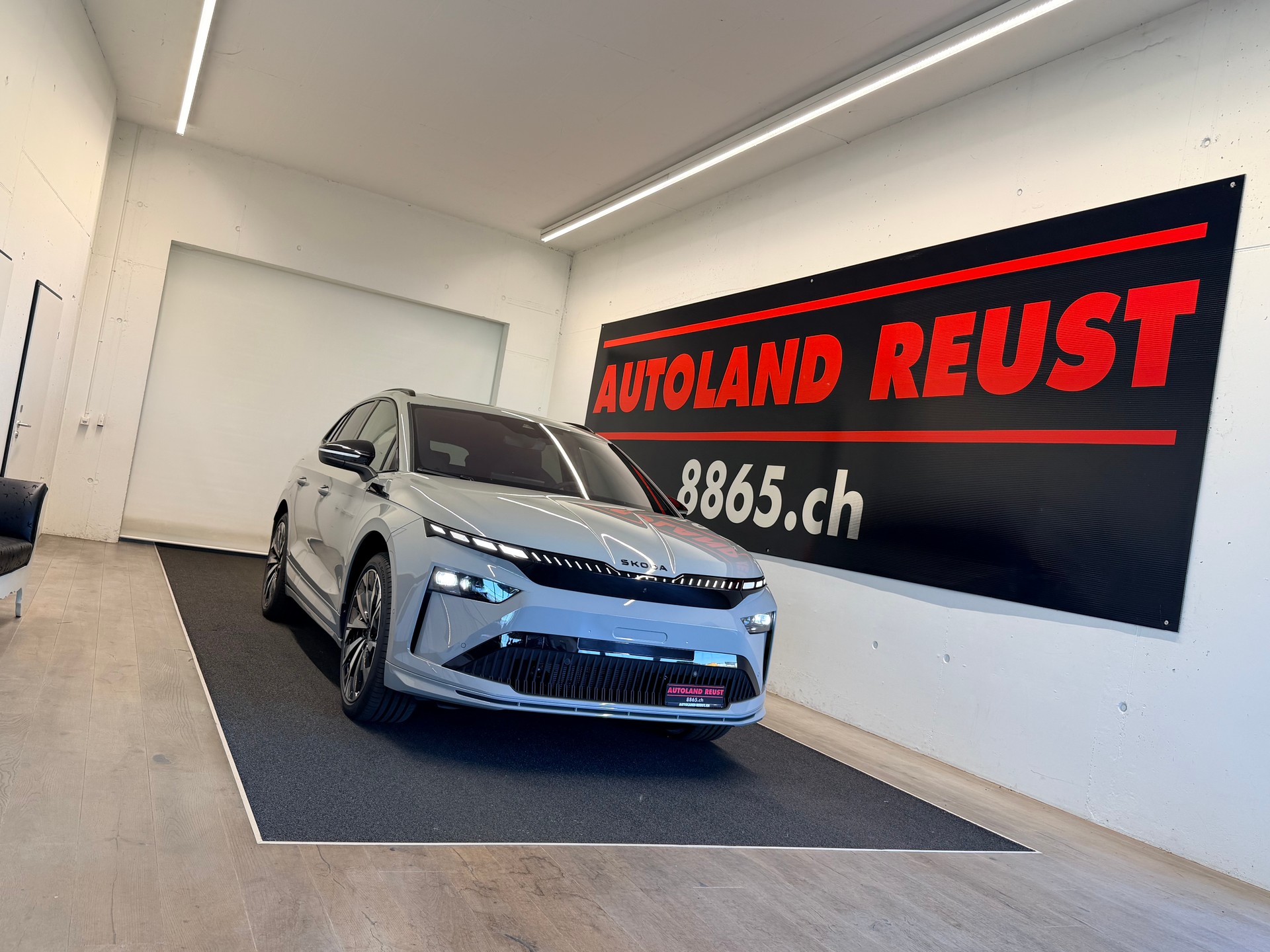 SKODA Enyaq 85x Sportline 4x4-image-0