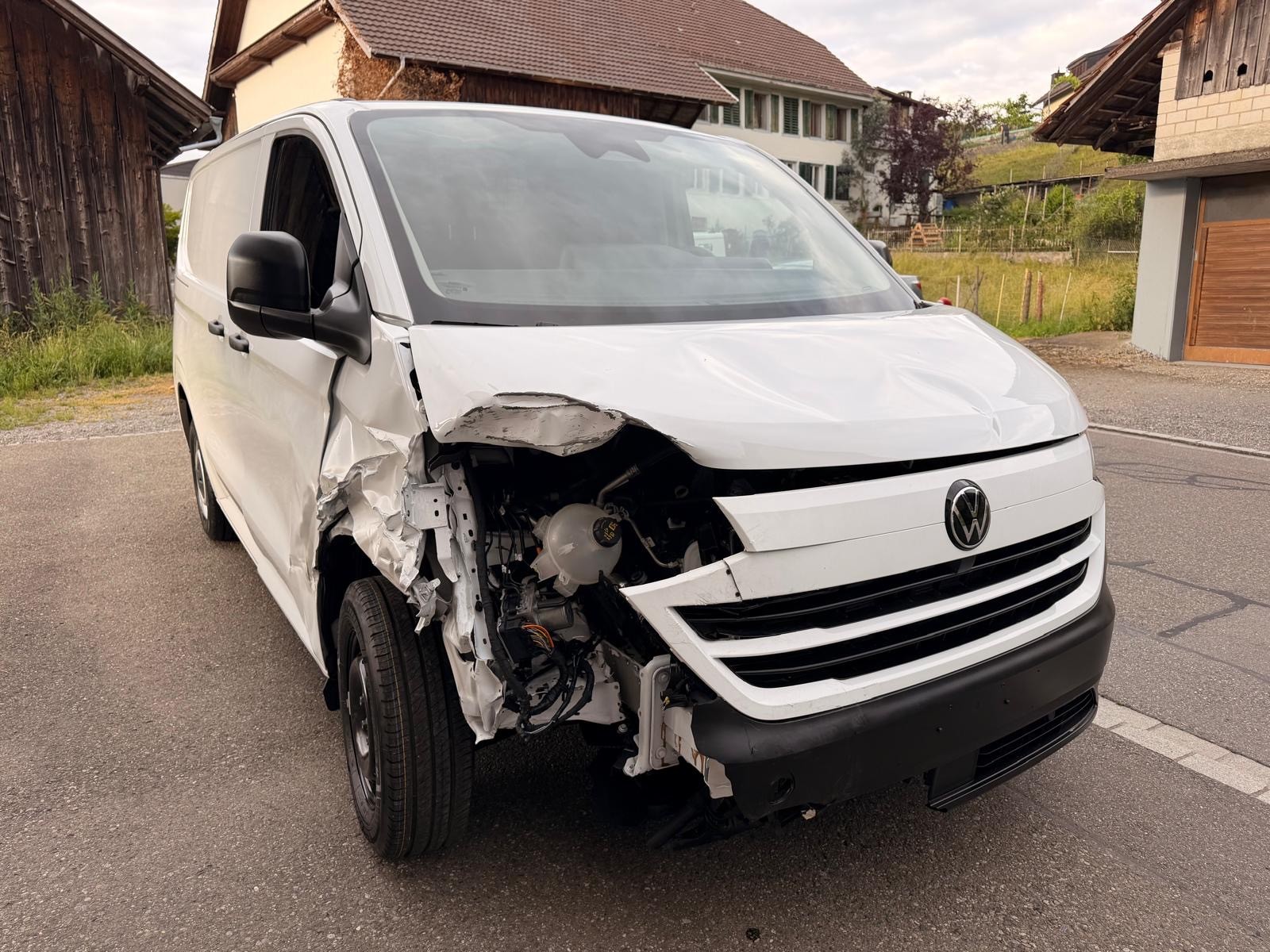 VW Transporter 2.0 TDI-image-6