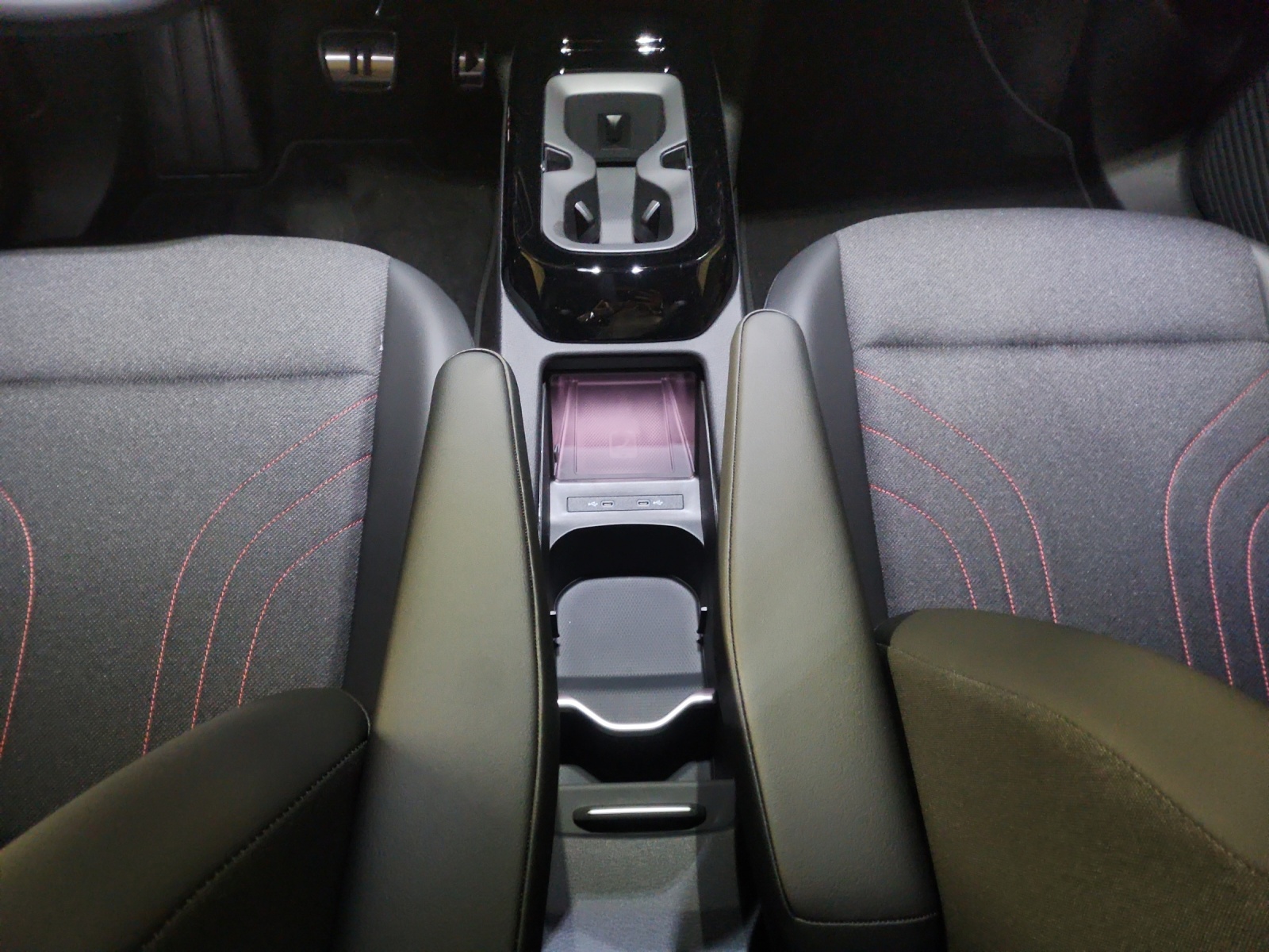 VW ID.4 GTX 79 kWh 4Motion-image-8