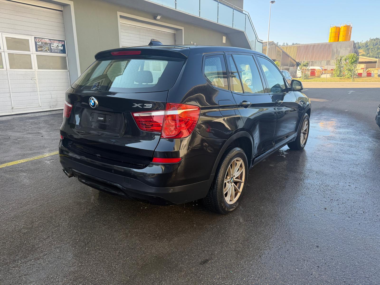 BMW X3 xDrive 28i Steptronic-image-3