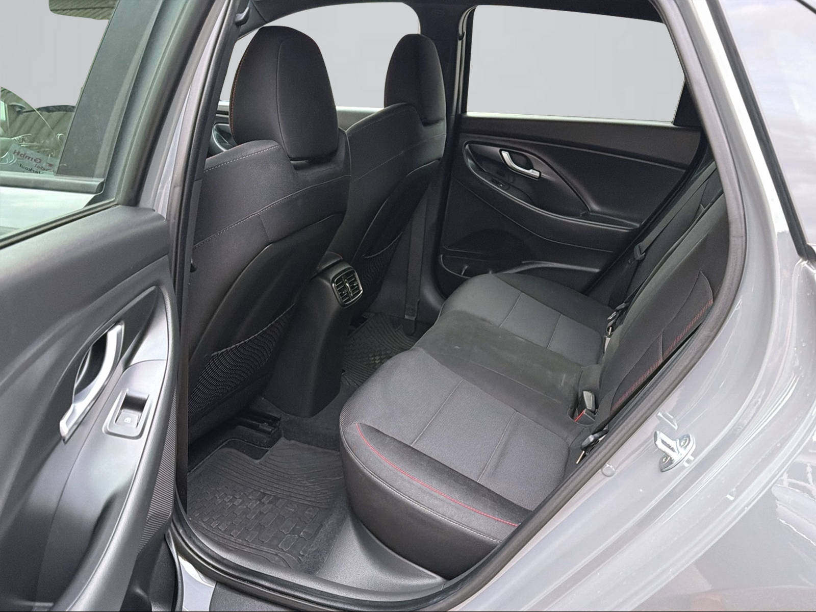 HYUNDAI i30 1.5 T-GDi N Line 48V MH DCT-image-12