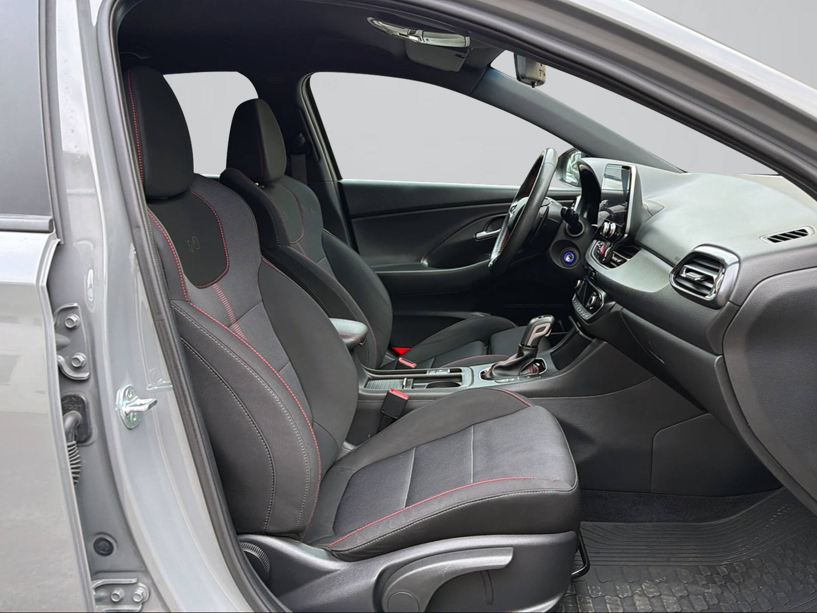 HYUNDAI i30 1.5 T-GDi N Line 48V MH DCT-image-11