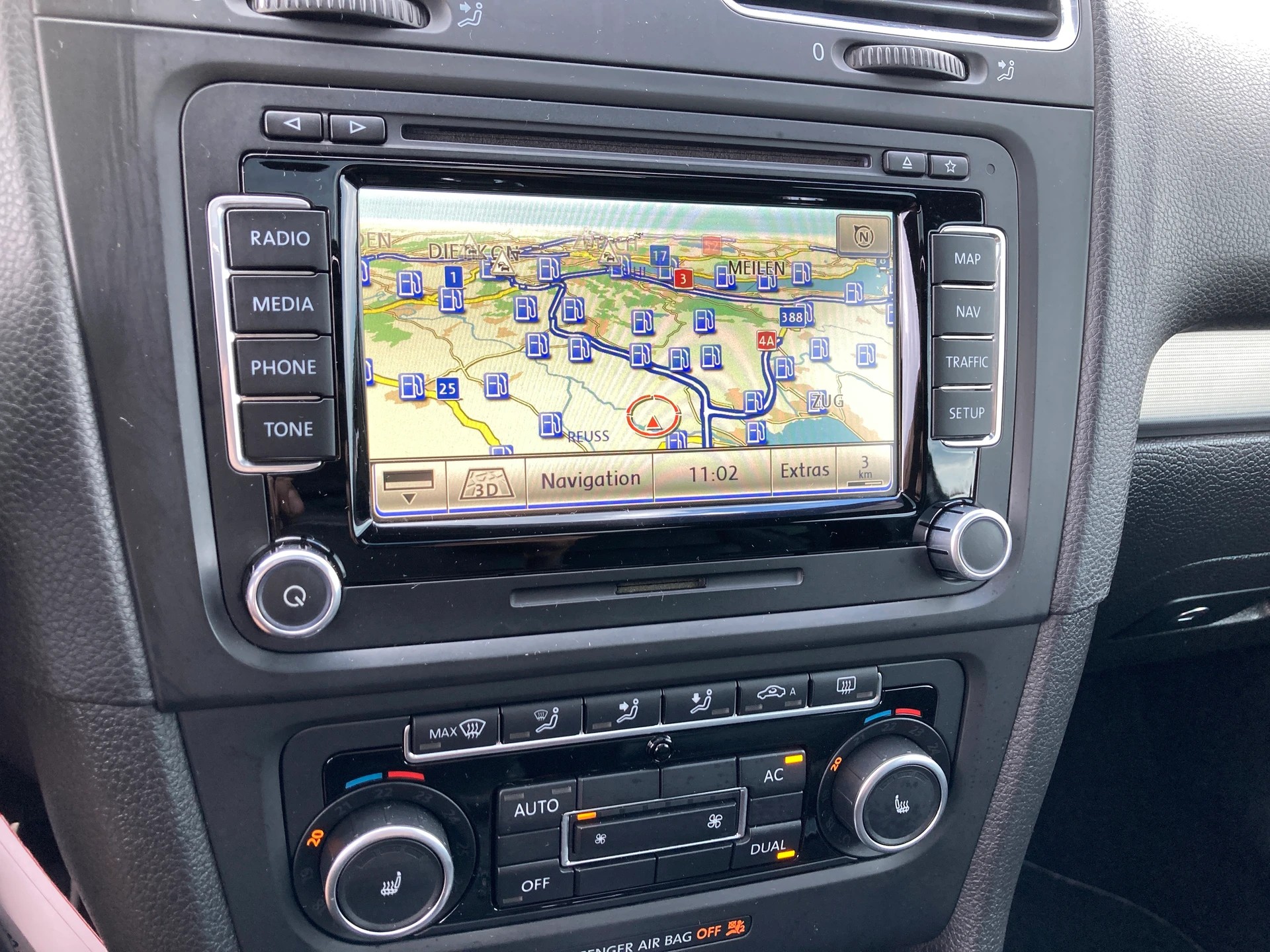 VW Golf 2.0 TSI R 4Motion DSG-image-9