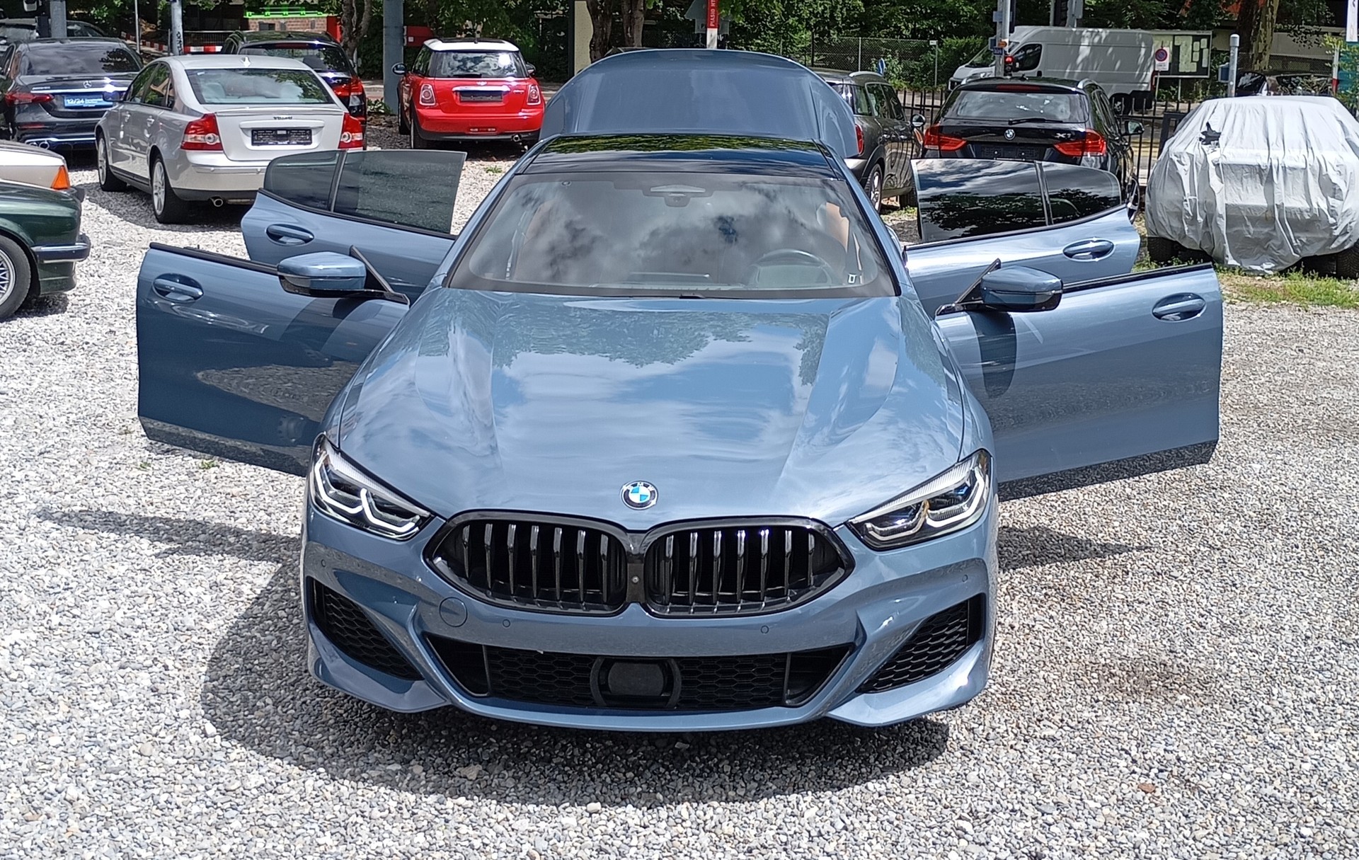 BMW 840i xDrive Gran Coupé-image-18