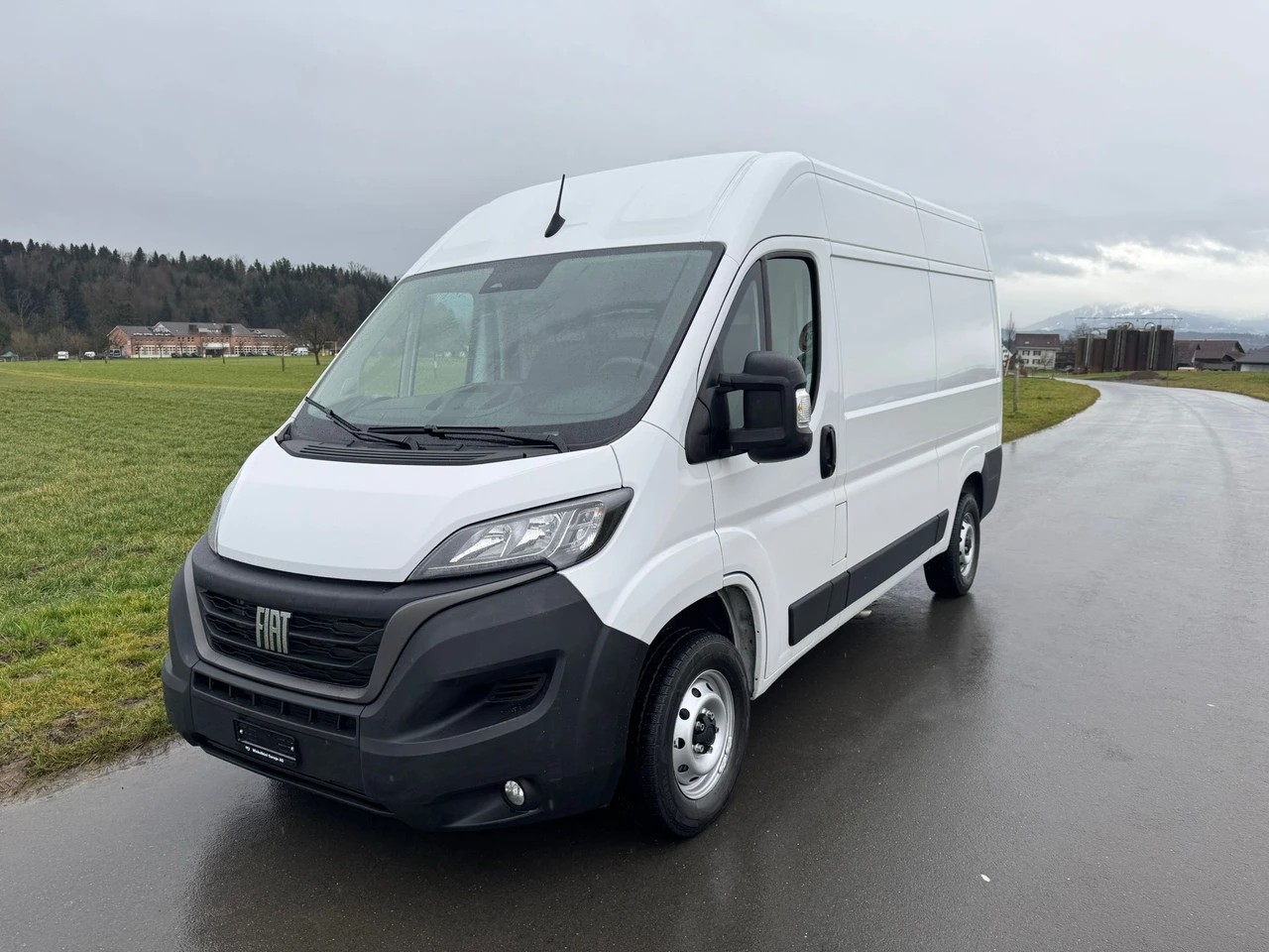 FIAT Ducato 33 L1H1 Swiss-image-0