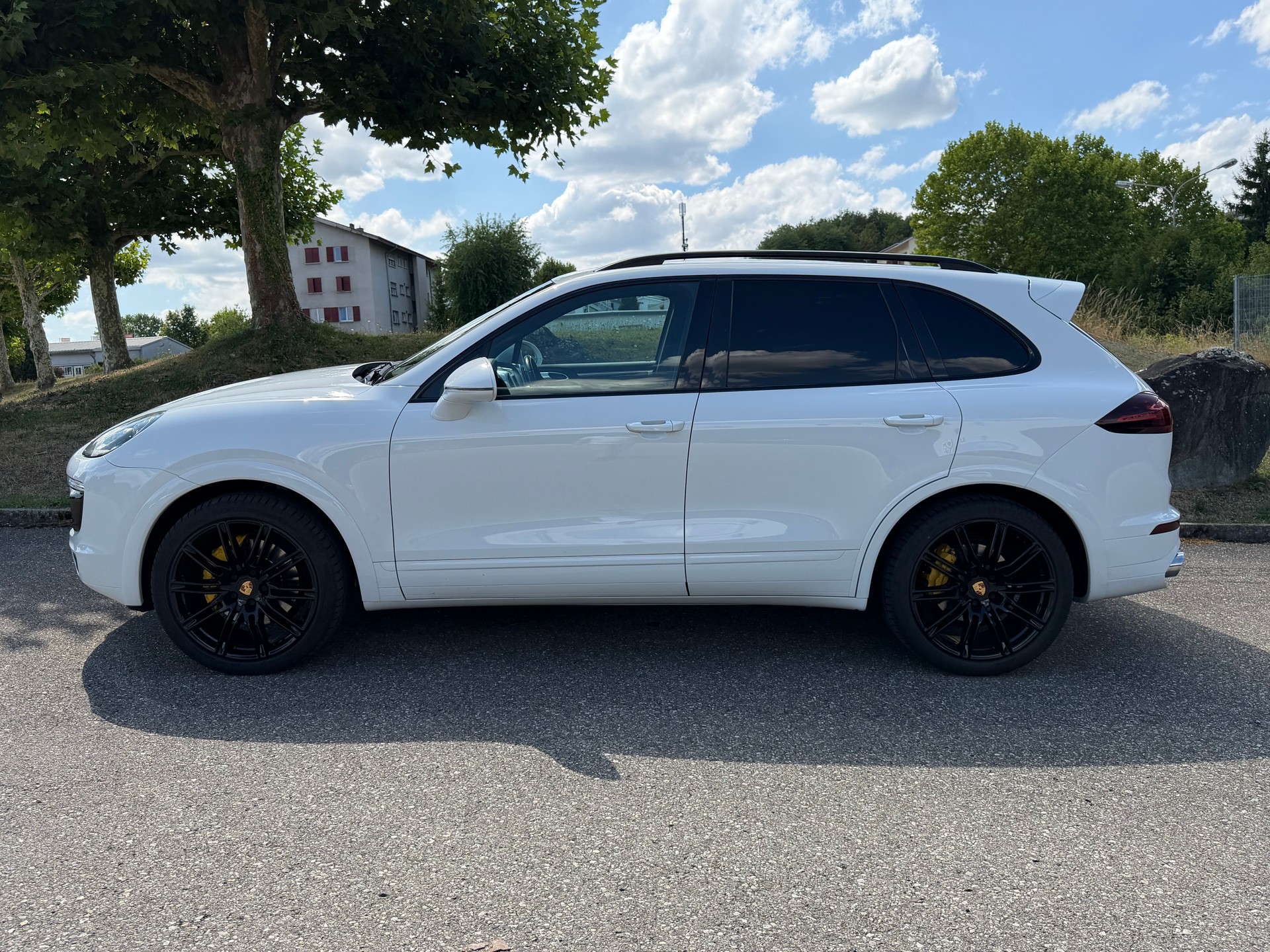 PORSCHE Cayenne S Diesel-image-4