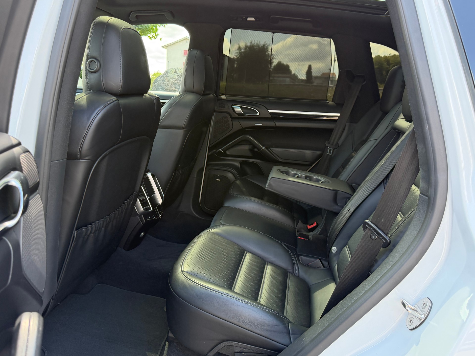 PORSCHE Cayenne S Diesel-image-9