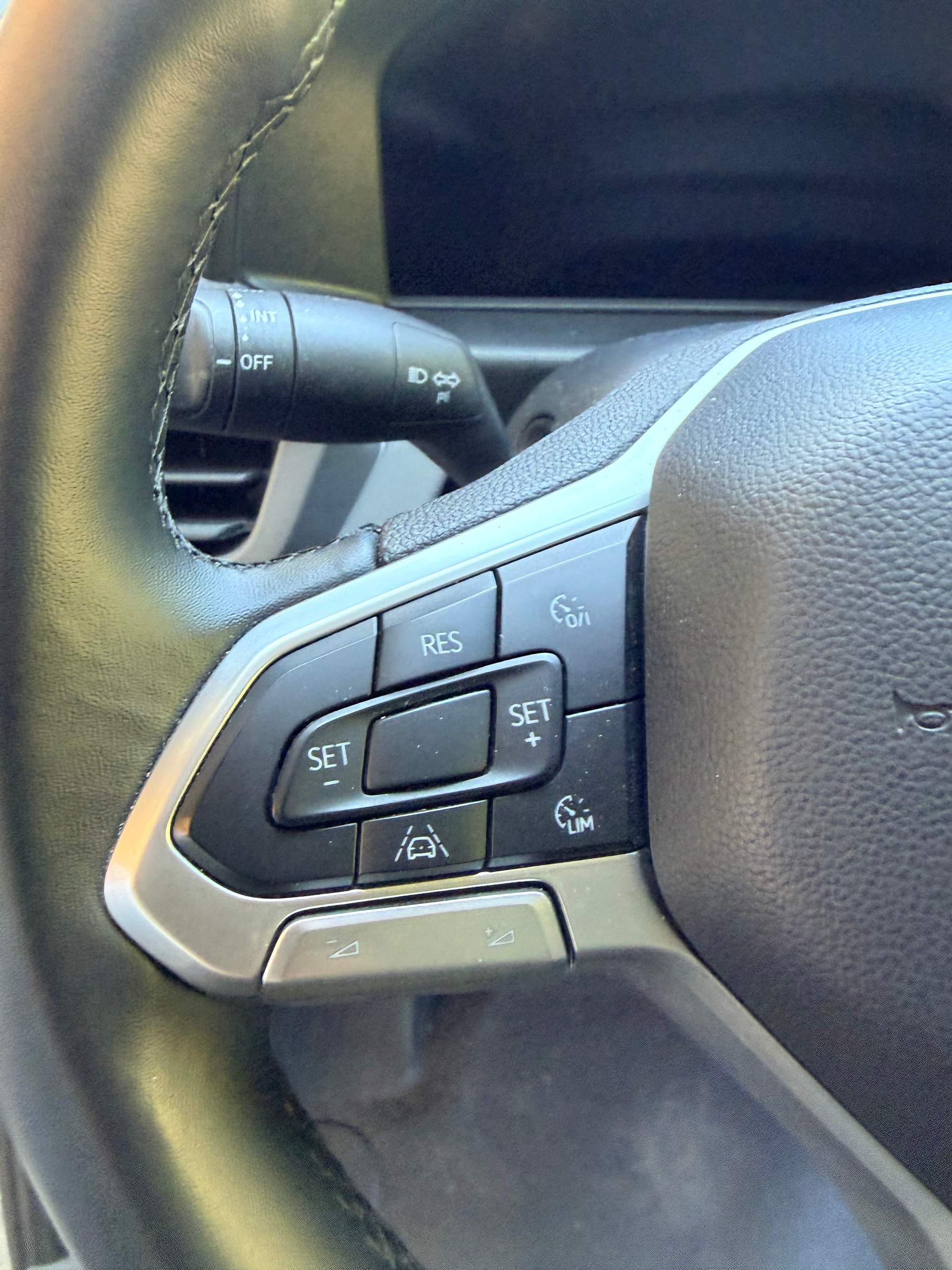 VW Transporter Kaw. 3500 2.0 TDI 150 4motion-image-3