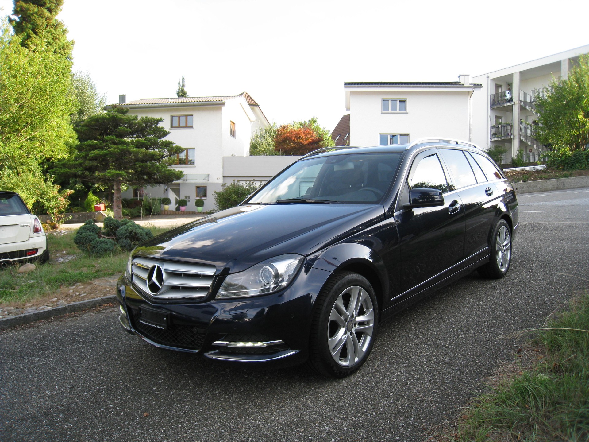 MERCEDES-BENZ C 180 Avantgarde 7G-Tronic MFK-image-3