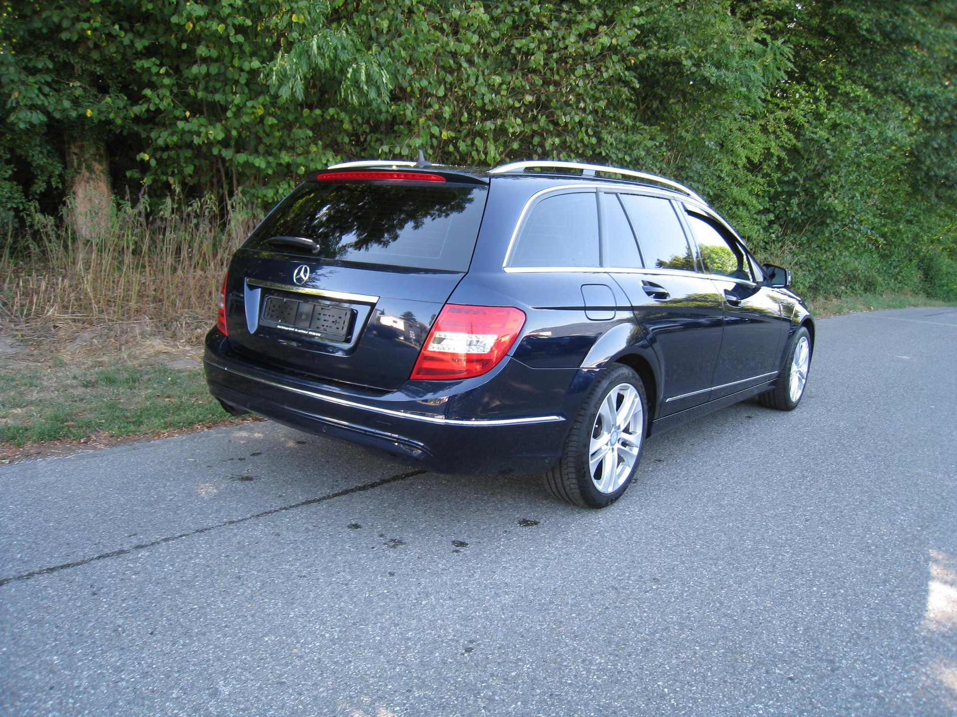 MERCEDES-BENZ C 180 Avantgarde 7G-Tronic-image-7