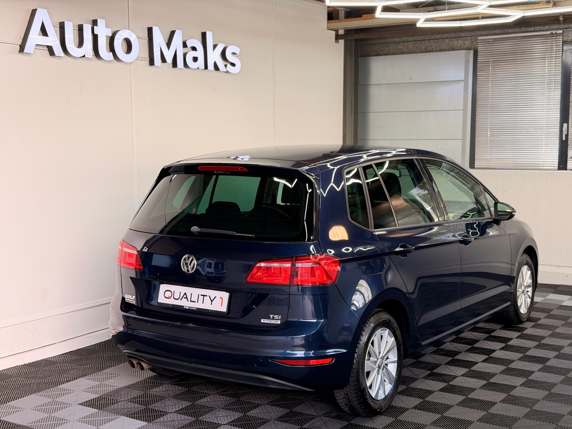 VW Golf Sportsvan 1.4 TSI Lounge DSG-image-1