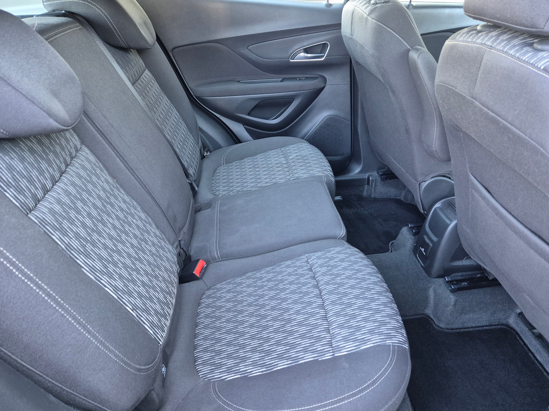 OPEL Mokka 1.4i 16V Turbo Drive 4WD-image-12