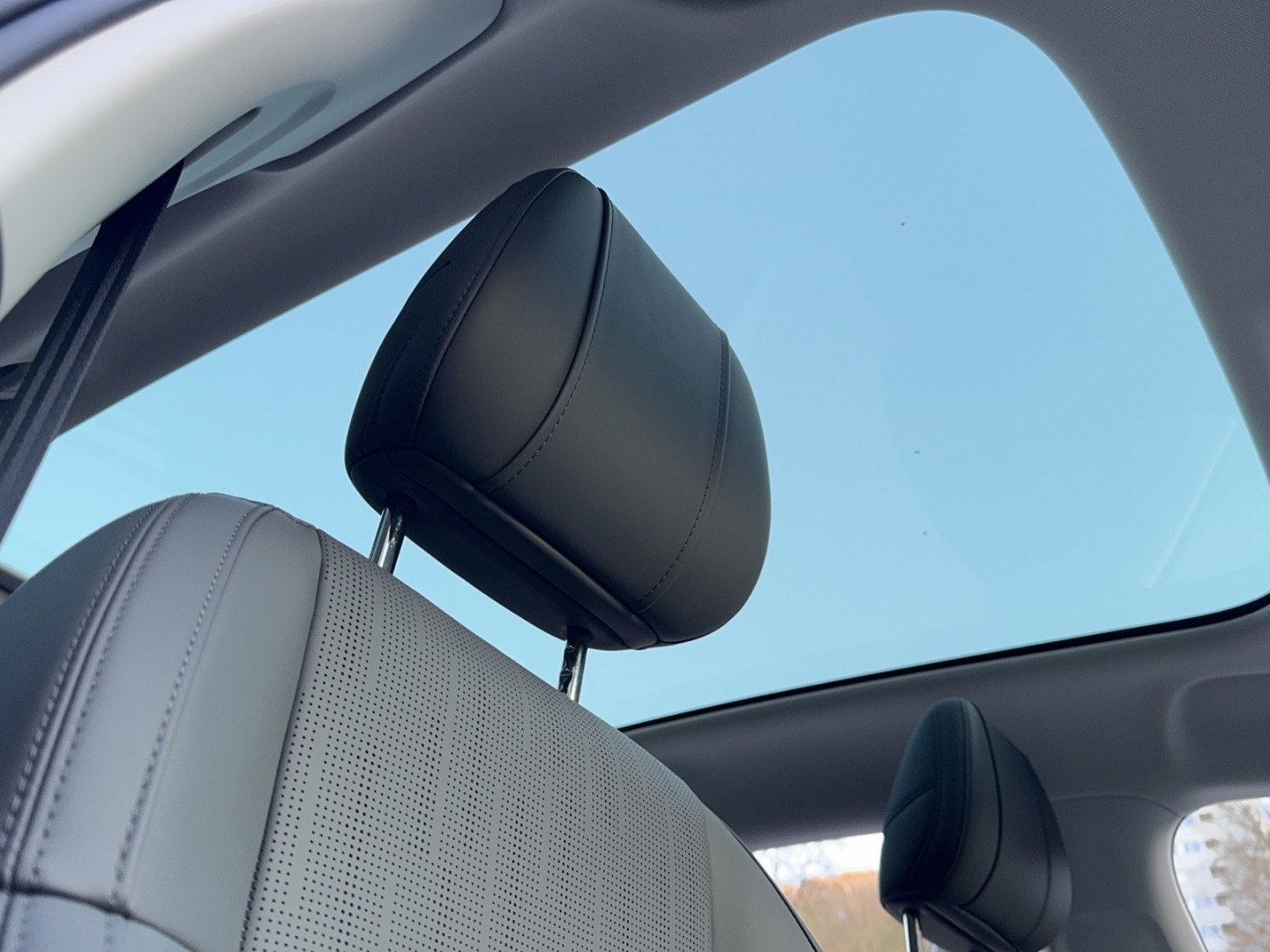 LEAPMOTOR B10 1.5 Hybrid EV-image-12