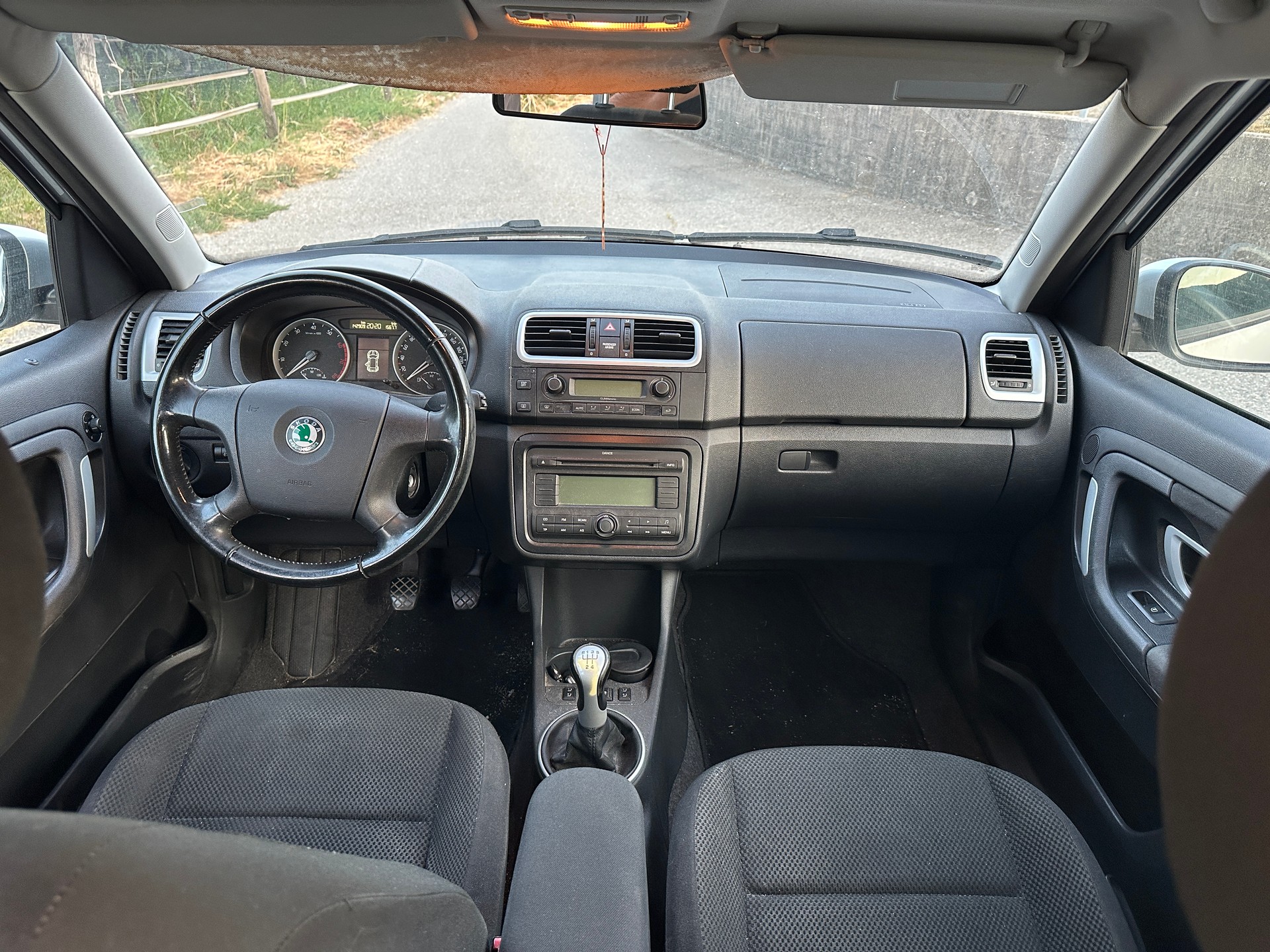 SKODA Roomster 1.6 Style-image-7