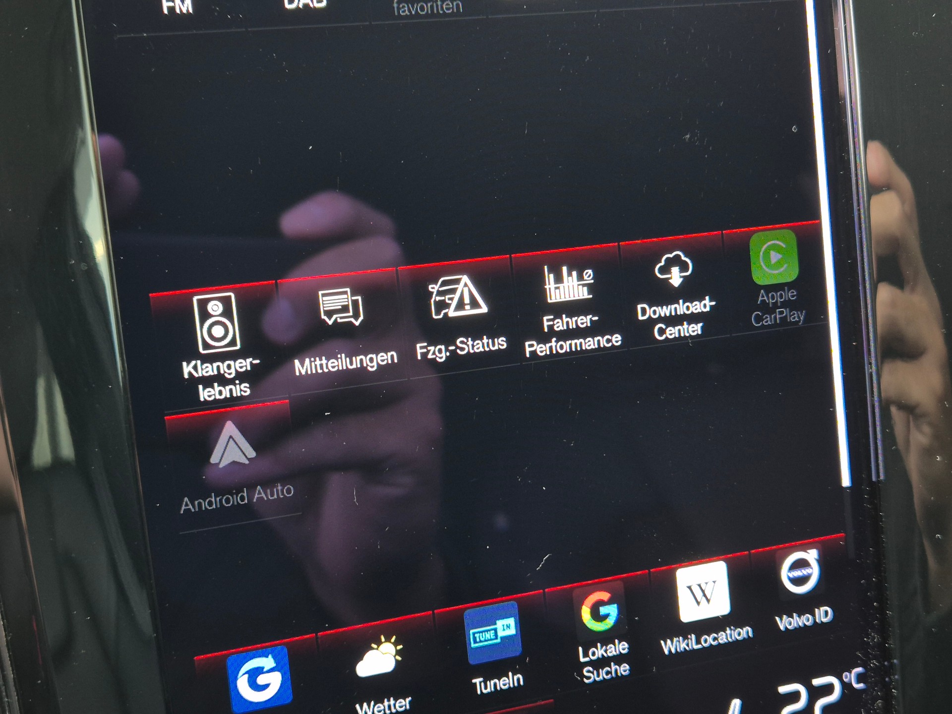 VOLVO V60 T6 eAWD Twin Engine Inscription Geartronic-image-30