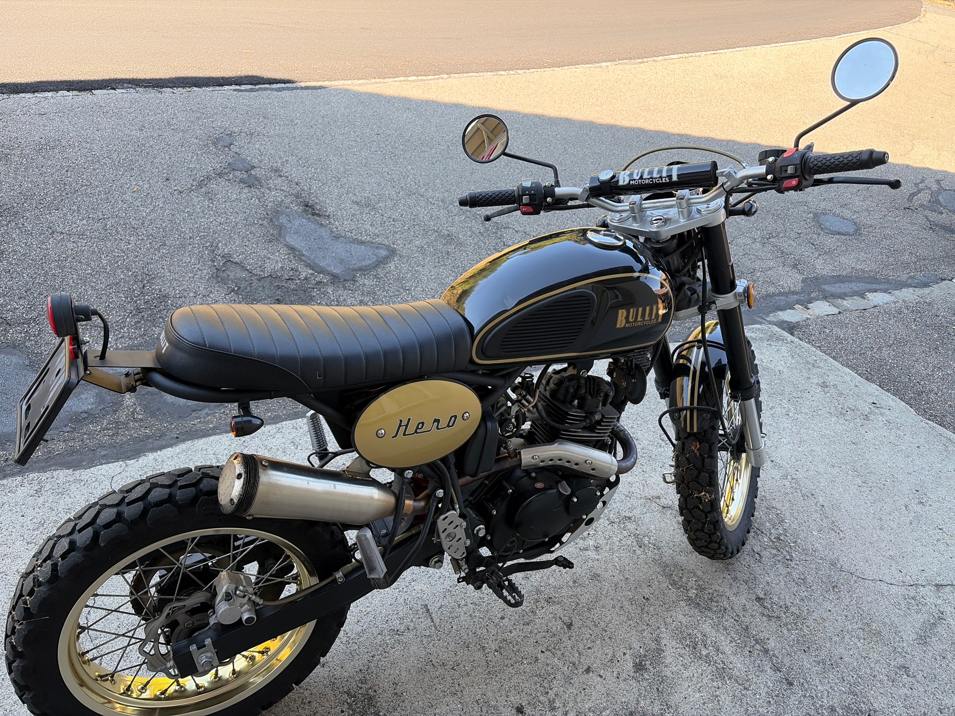 BULLIT Hero 125-image-1