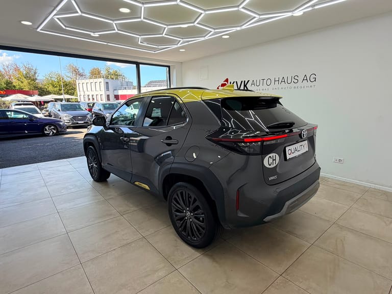 Toyota Yaris Cross 1.5 Adventure e-CVT AWD-i, Foto 3 von 14