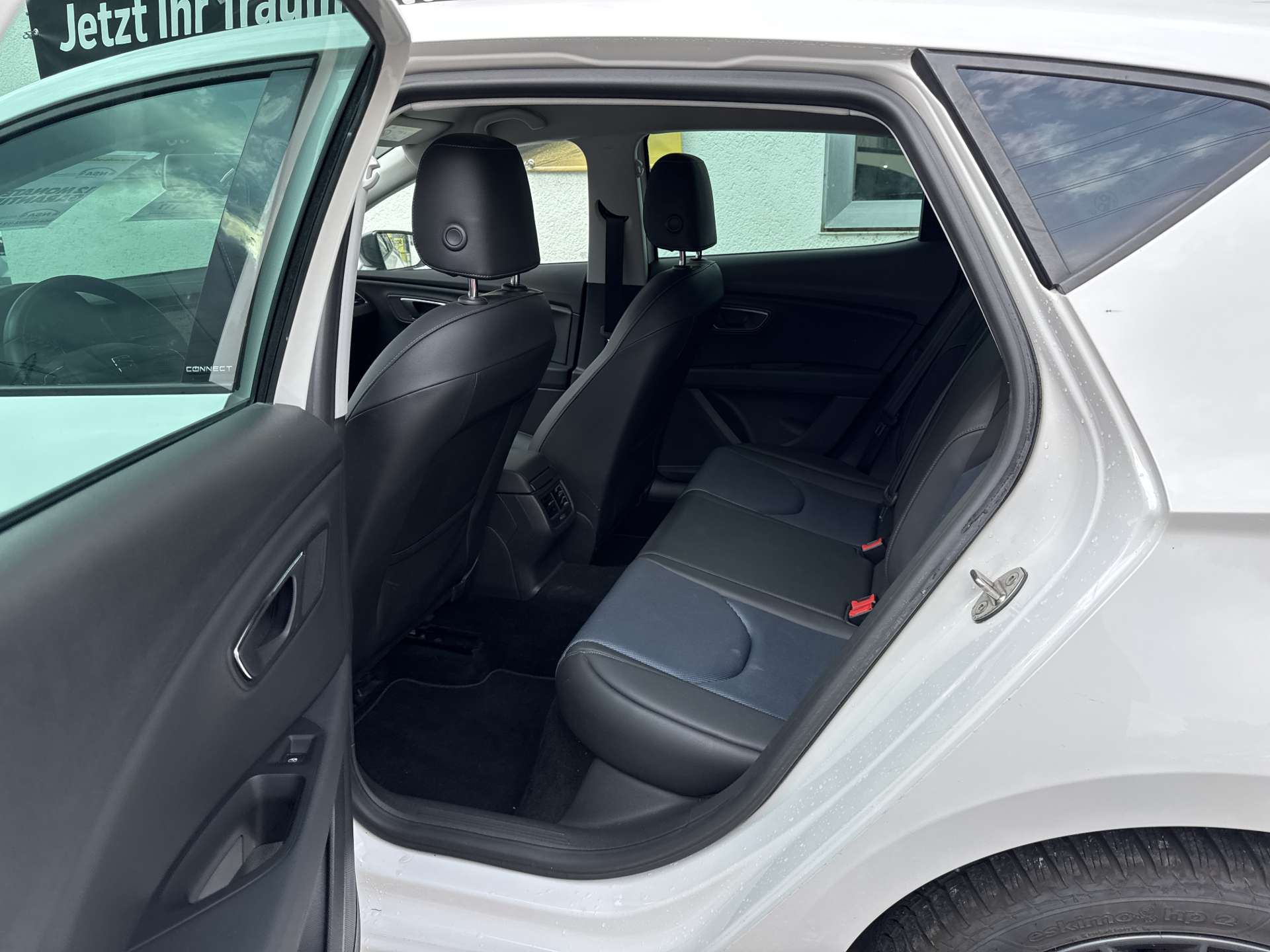 SEAT Leon 1.4 TSI Style DSG-Automat-image-7