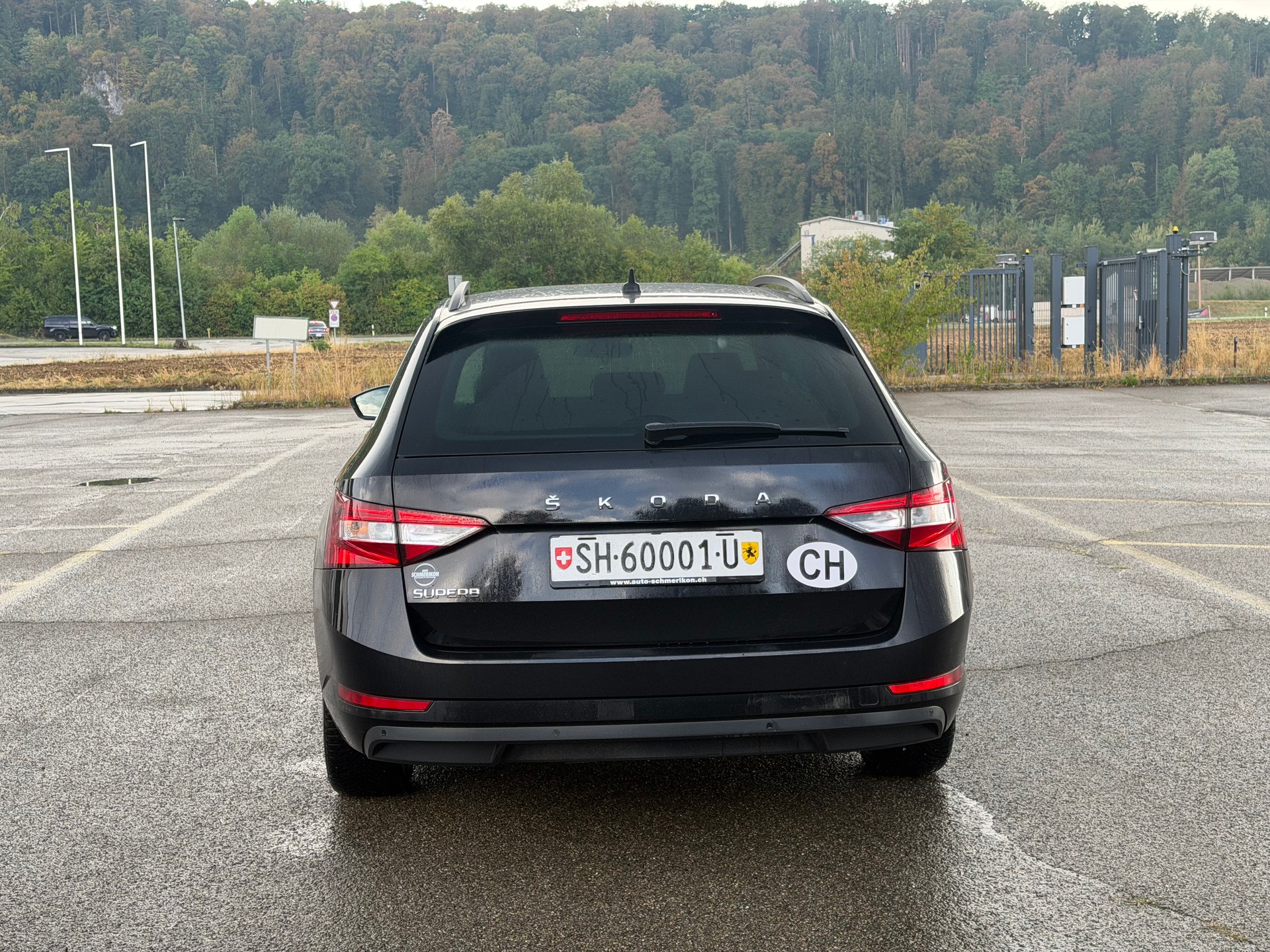 SKODA Superb 2.0 TDi Ambition DSG-image-5