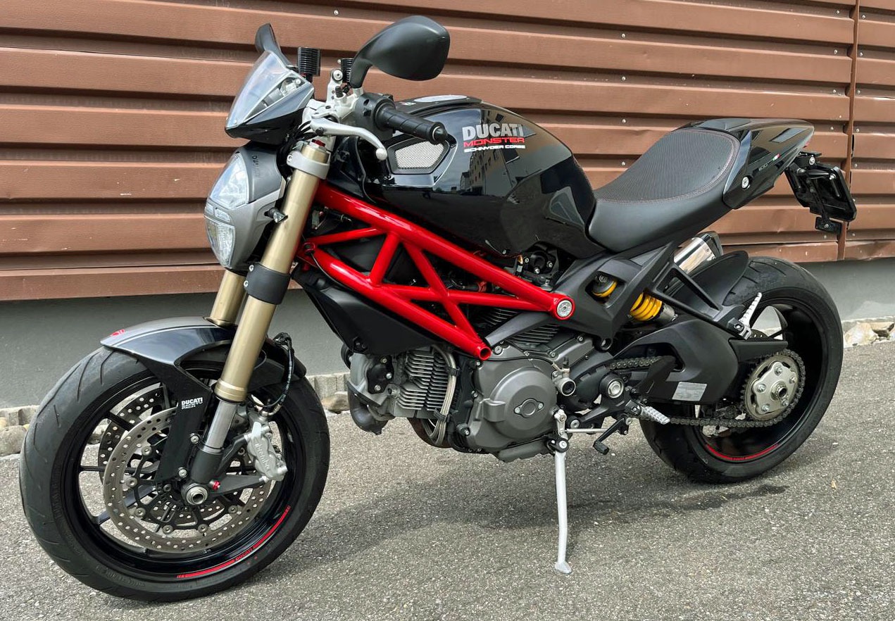 DUCATI Monster 1100 EVO ABS