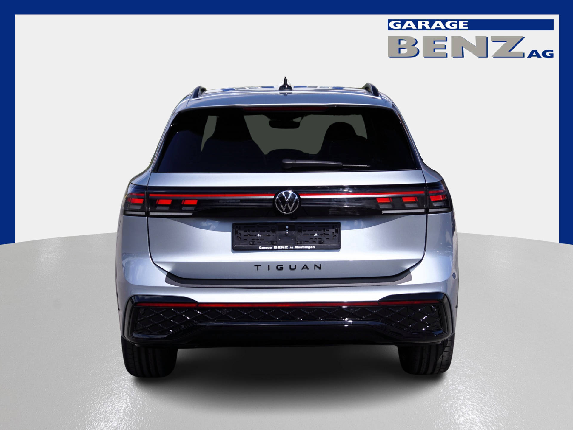 VW Tiguan 2.0 TSI R-Line DSG 4Motion-image-2