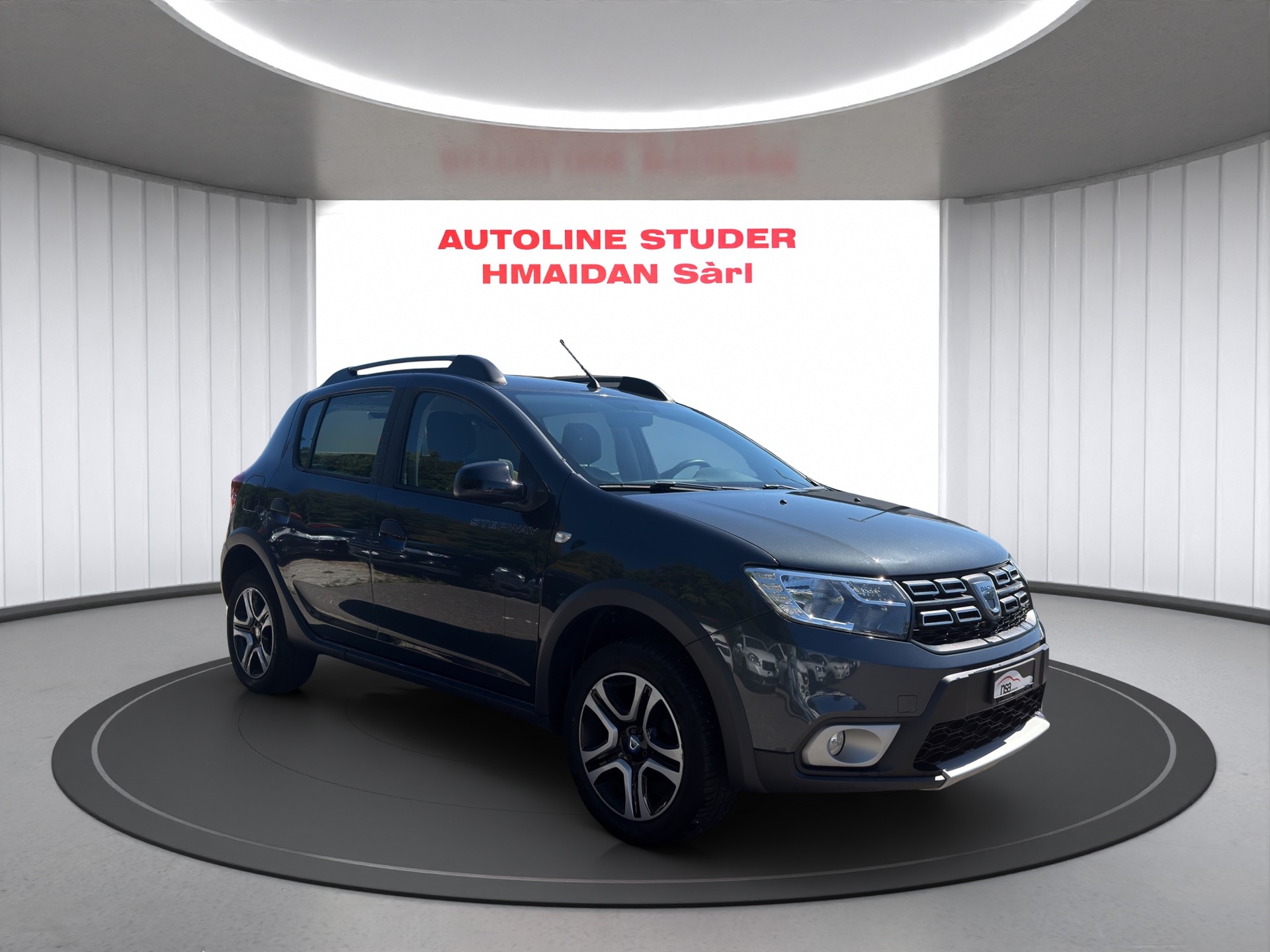 DACIA Sandero Stepway TCe 90 Comfort CVT-image-2